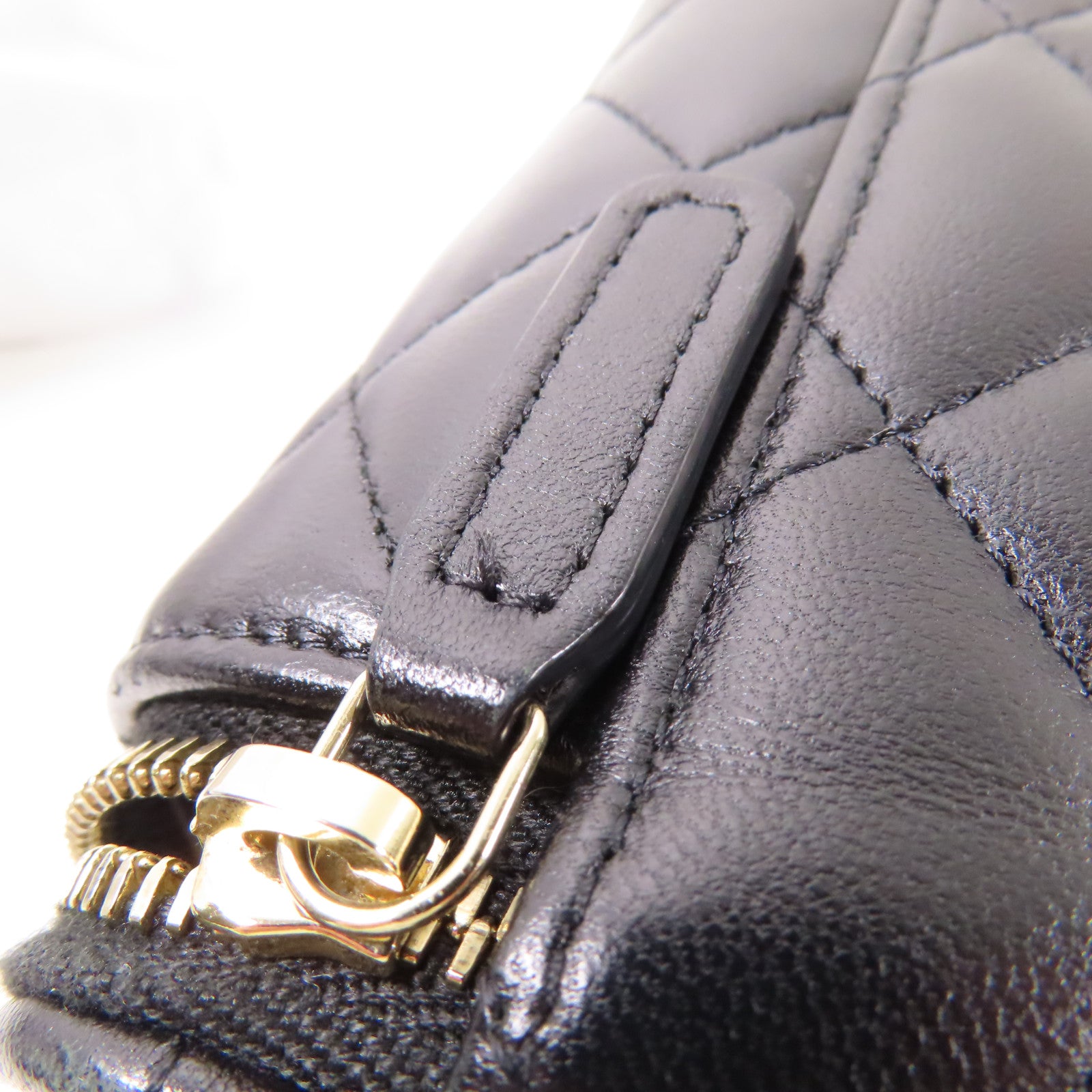 CHANEL 羊皮皮革Vanity Case金扣鏈帶手挽肩背兩用袋
