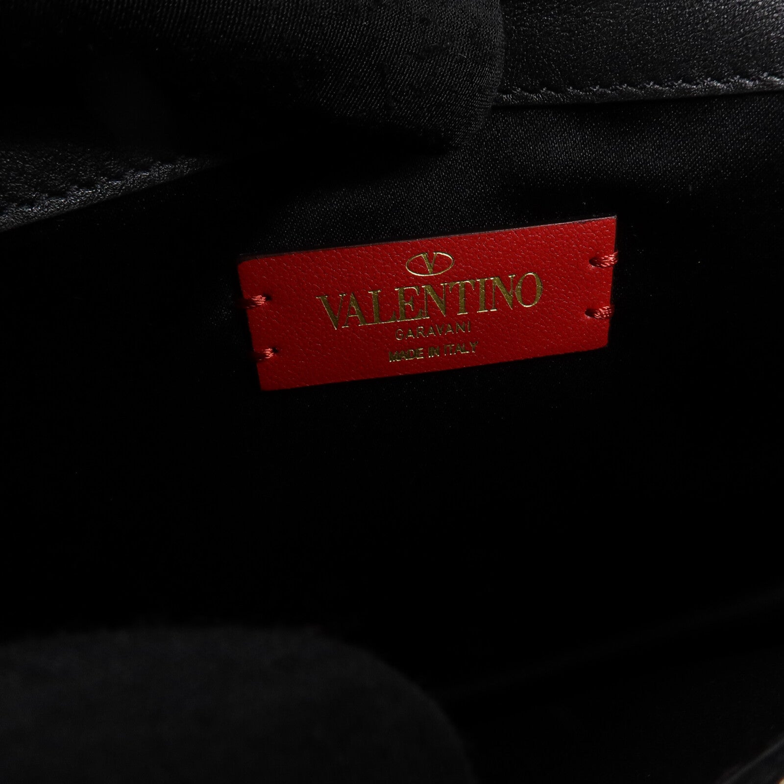 Valentino 牛皮皮革Vlogo Ribbon鏈帶肩背袋