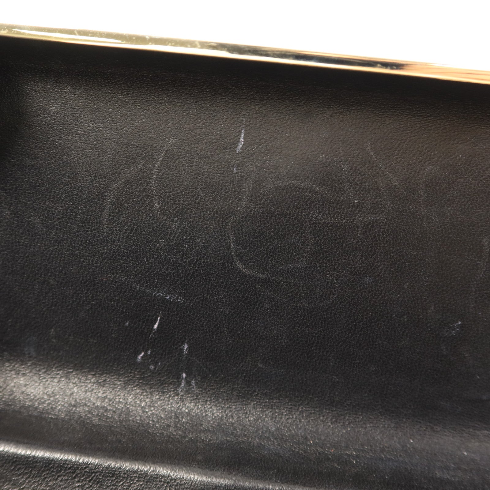 CHANEL 蛇皮皮革Clutch Bag金扣手拿包