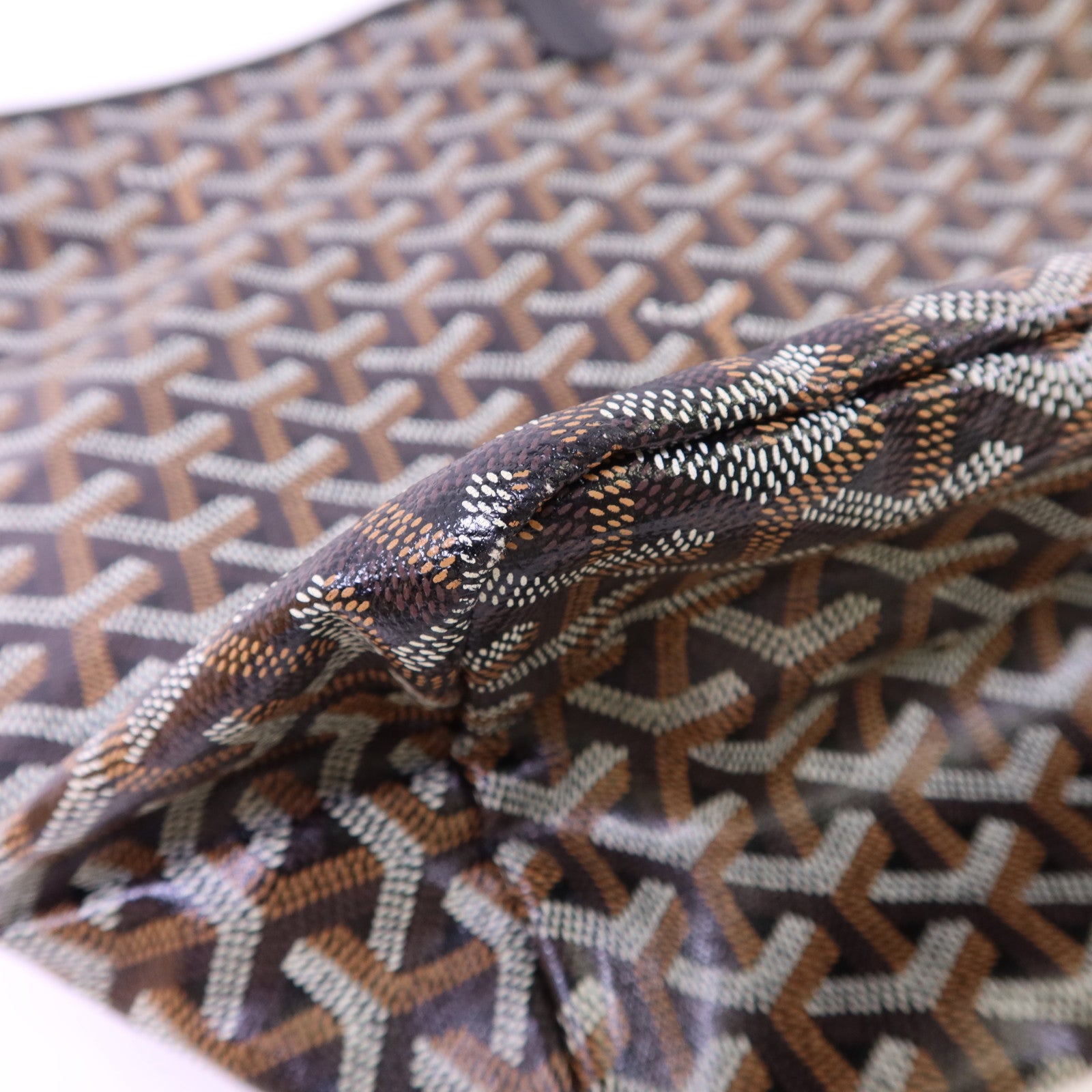 GOYARD 塗層帆布Saint Louis PM銀扣手挽袋