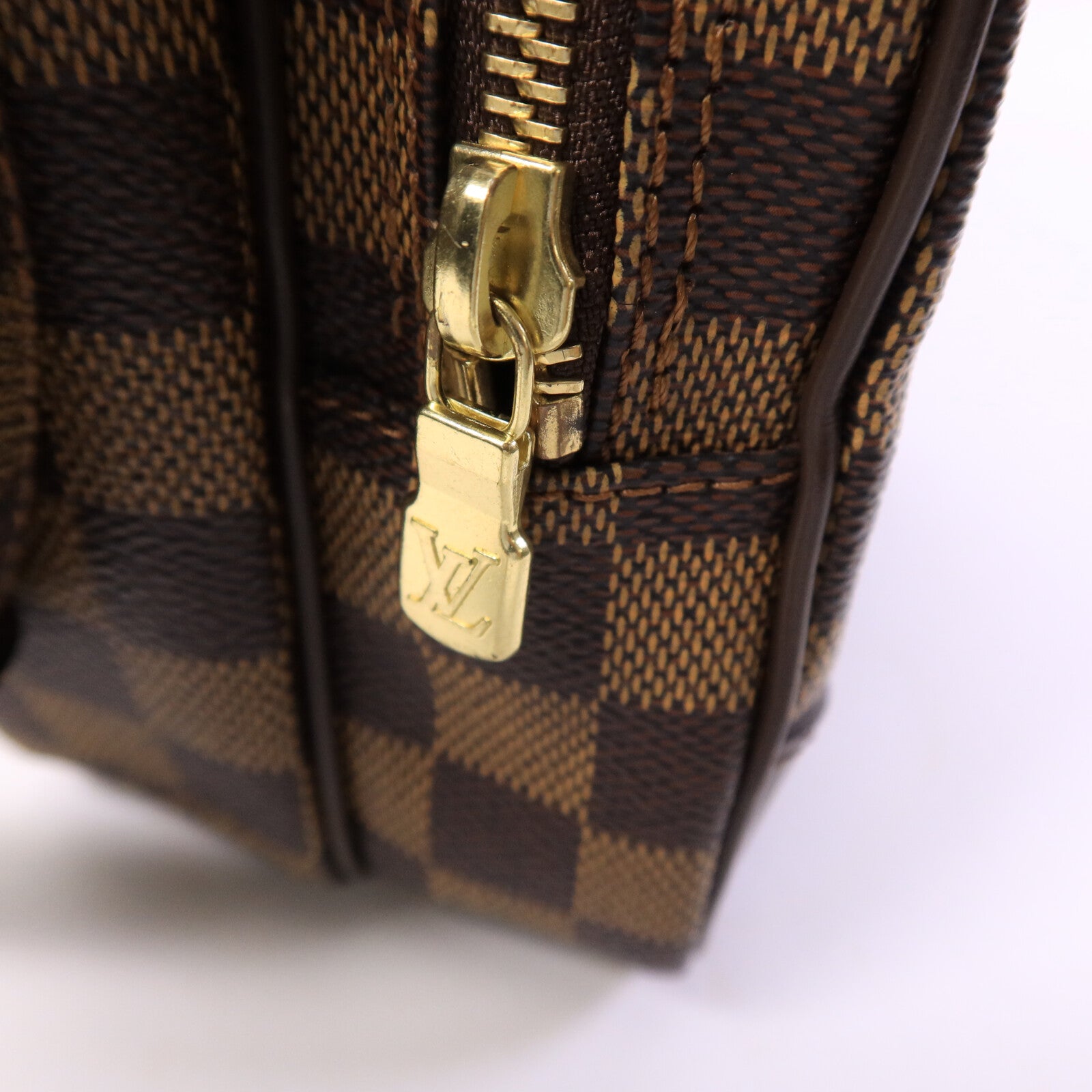 LOUIS VUITTON Damier Shoulder Bag肩背袋