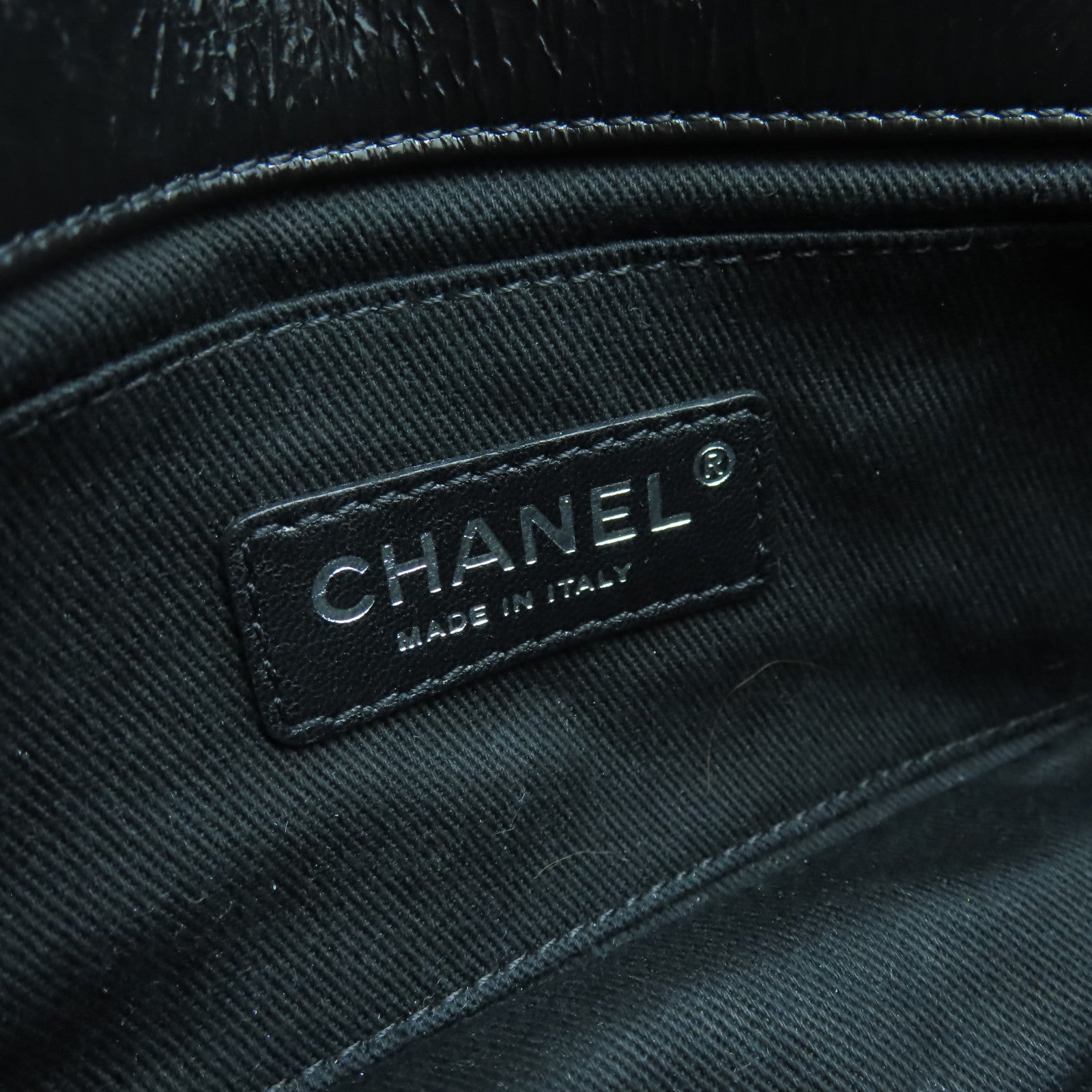 CHANEL 【清倉大減價】牛皮皮革Chain Shoulder銀扣鏈帶肩背袋黑色
