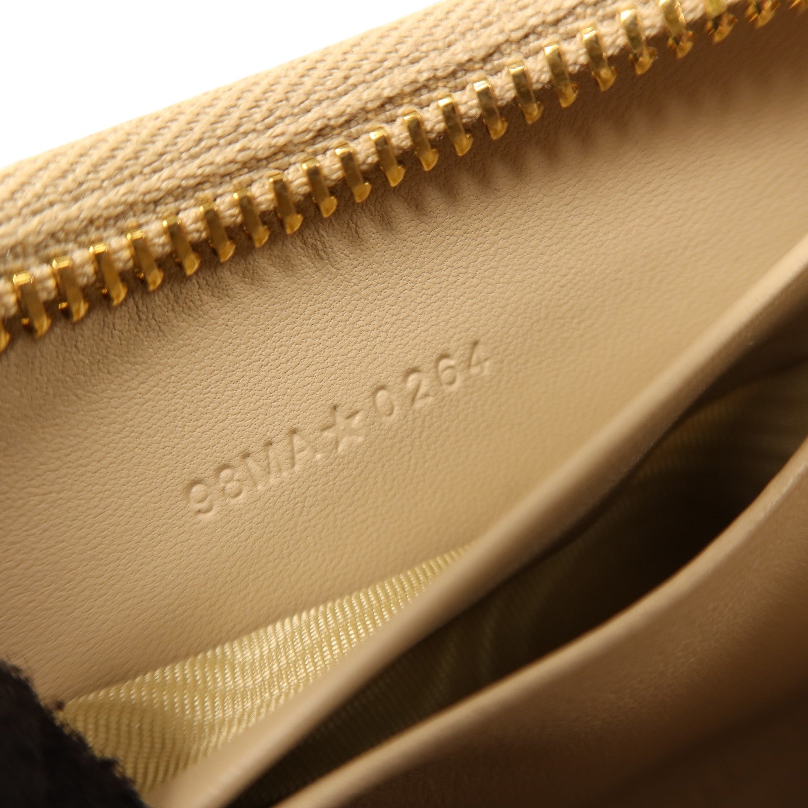 Dior 羊皮皮革Medium Lady Dior Zipper Wallet金扣長錢包