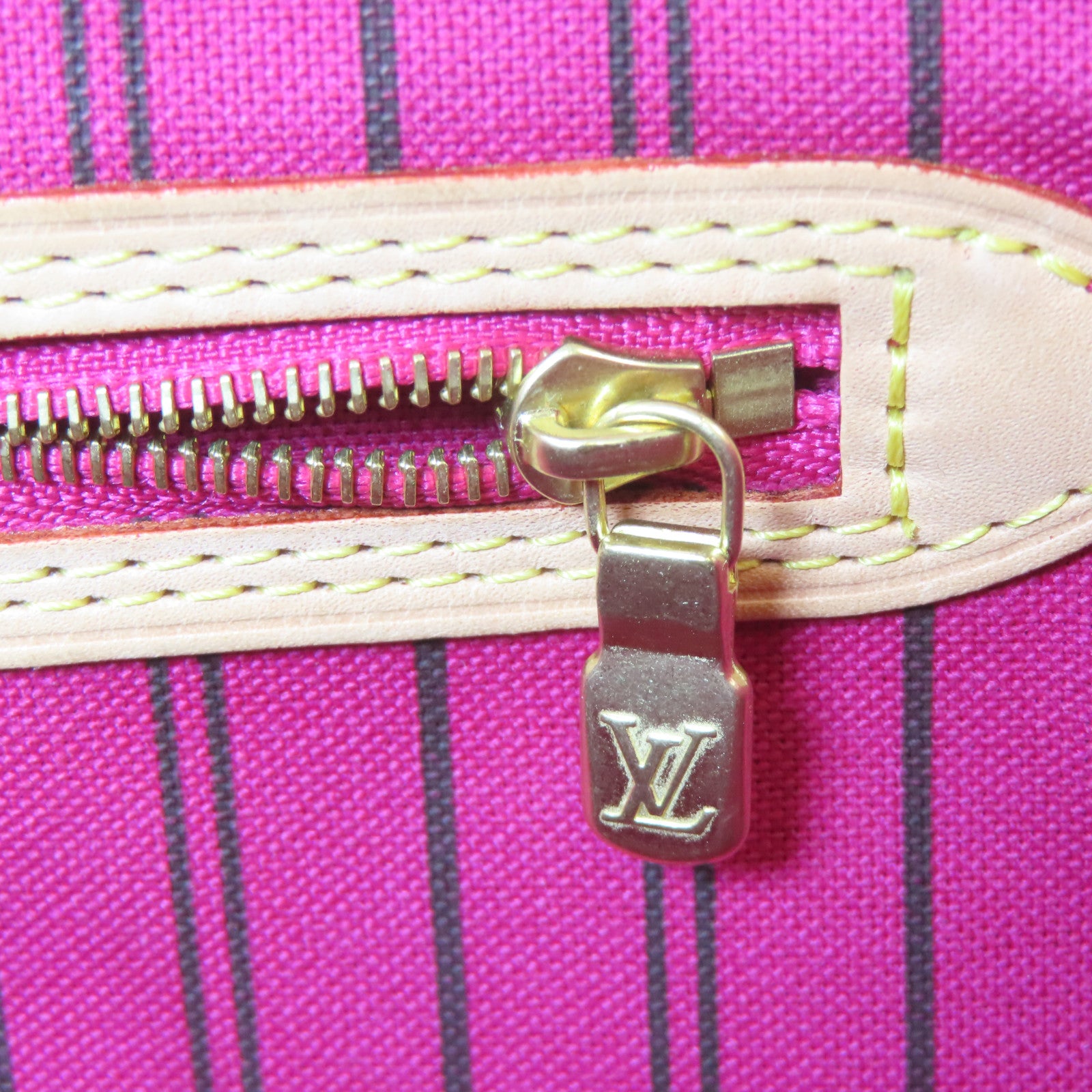 LOUIS VUITTON Monogram Neverfull MM金扣手挽袋啡色