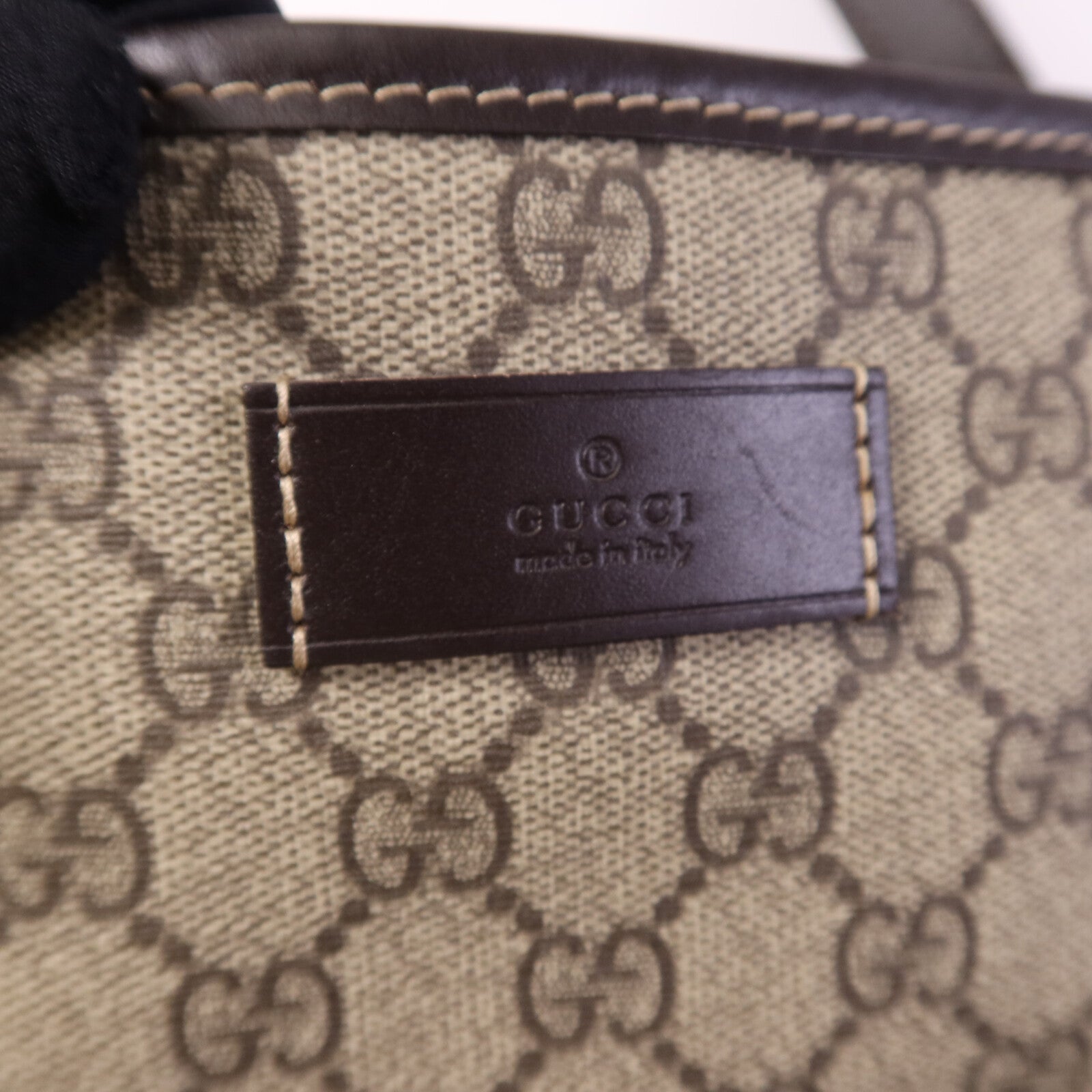 GUCCI 塗層帆布Shoulder Bag銀扣肩背袋
