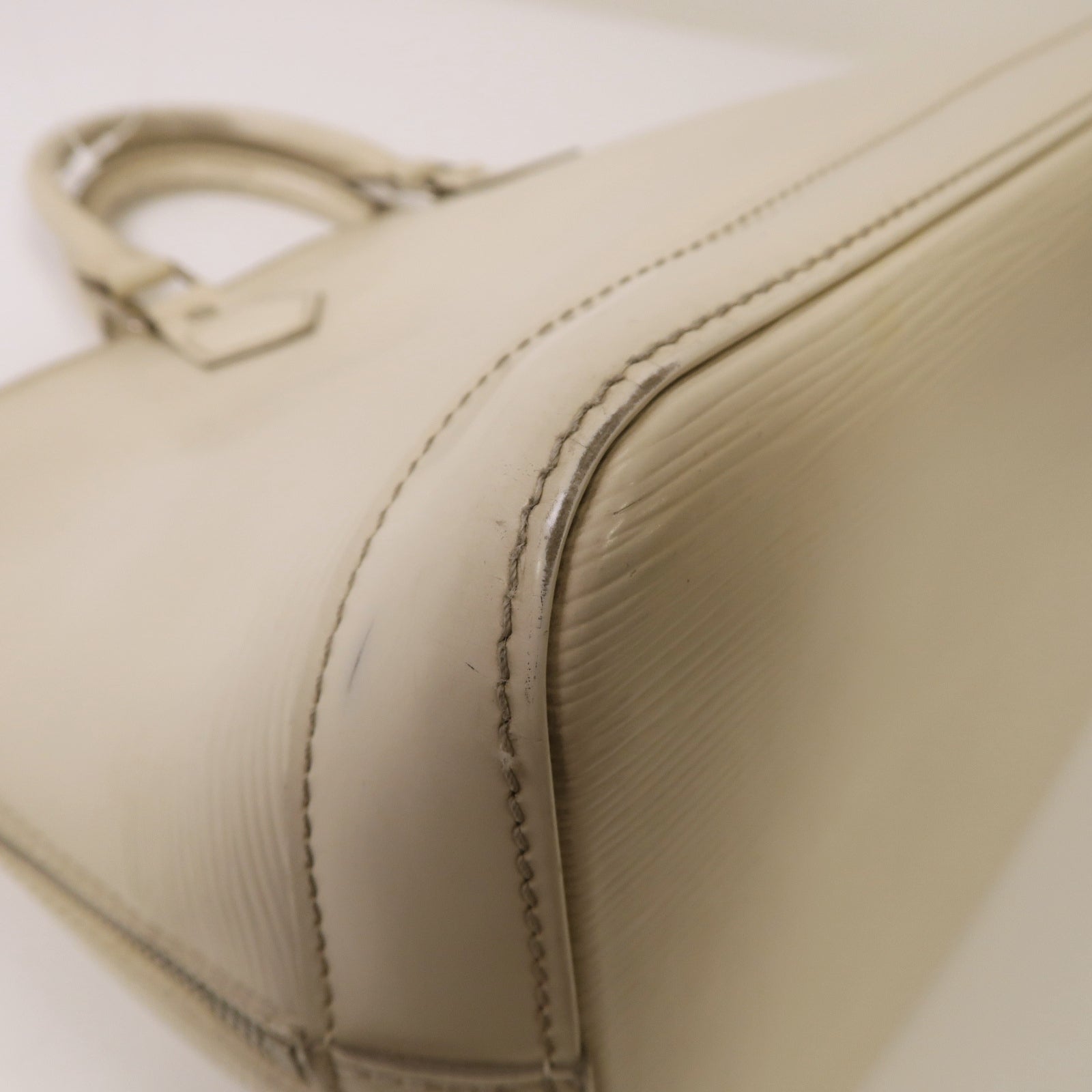 LOUIS VUITTON Epi Alma PM銀扣手挽袋白色