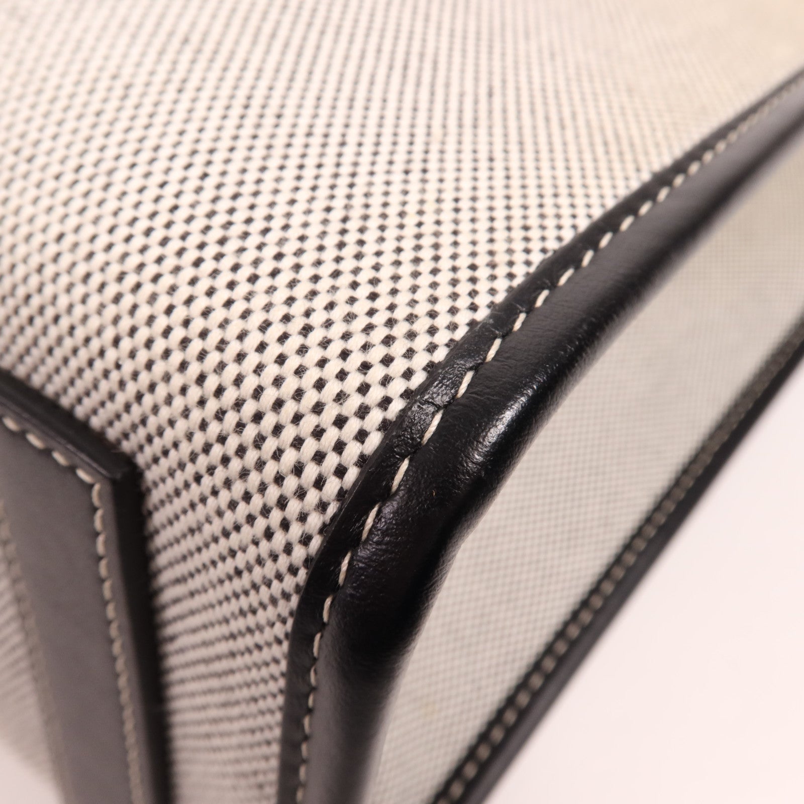 BURBERRY 帆布/皮革Freya Tote金扣肩背袋