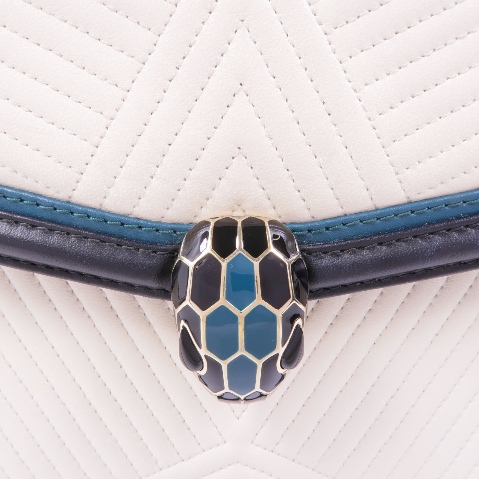 BVLGARI 皮革Serpenti Forever Bag金扣鏈帶肩背袋