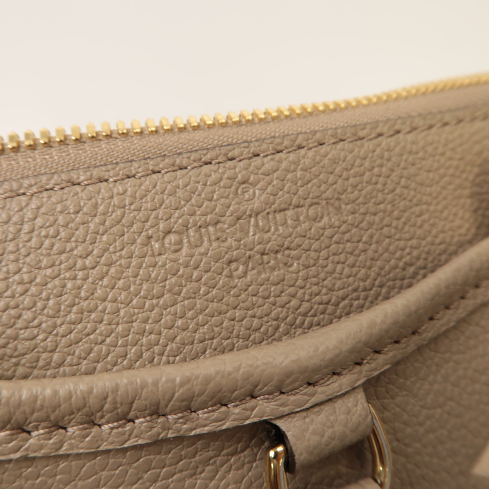 LOUIS VUITTON 【激減優惠】Monogram Empreinte Trianon PM金扣手挽肩背兩用袋米色