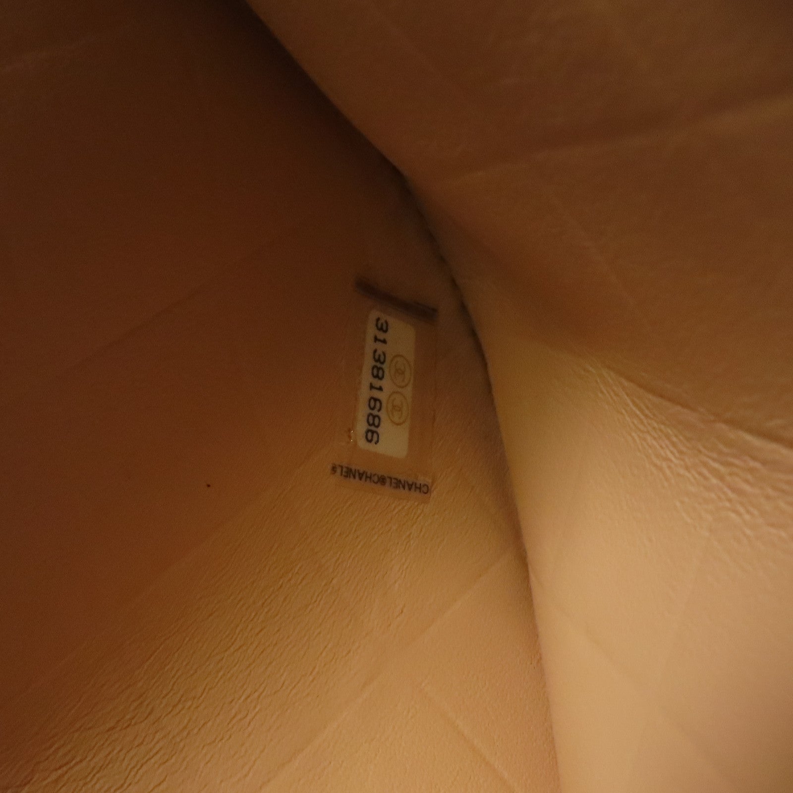 CHANEL 牛皮皮革Shoulder Bag金扣鏈帶肩背袋