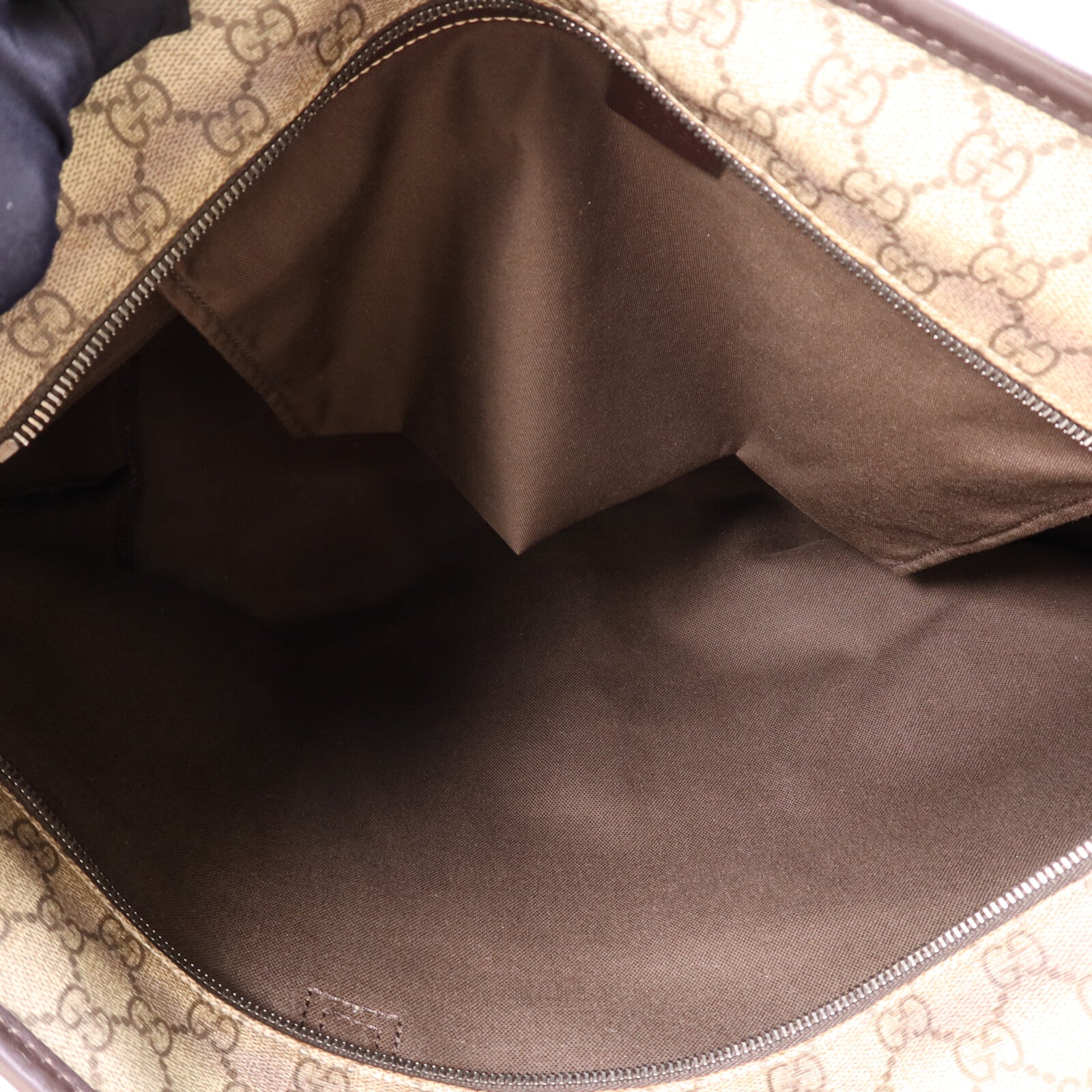 GUCCI 塗層帆布Shoulder Bag銀扣肩背袋