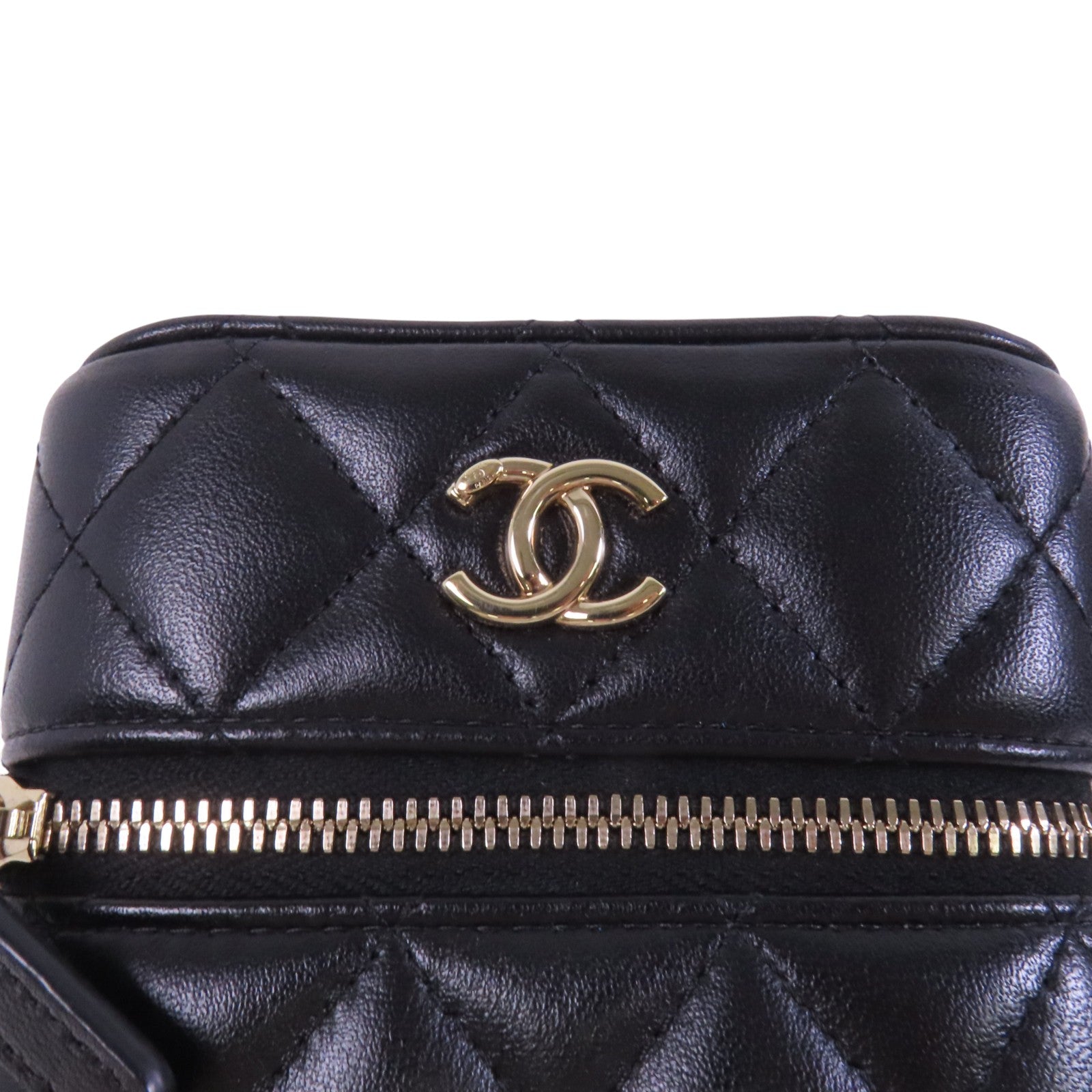 CHANEL 【激減優惠】羊皮皮革Vanity Phone Case with Chain金扣鏈帶肩背袋