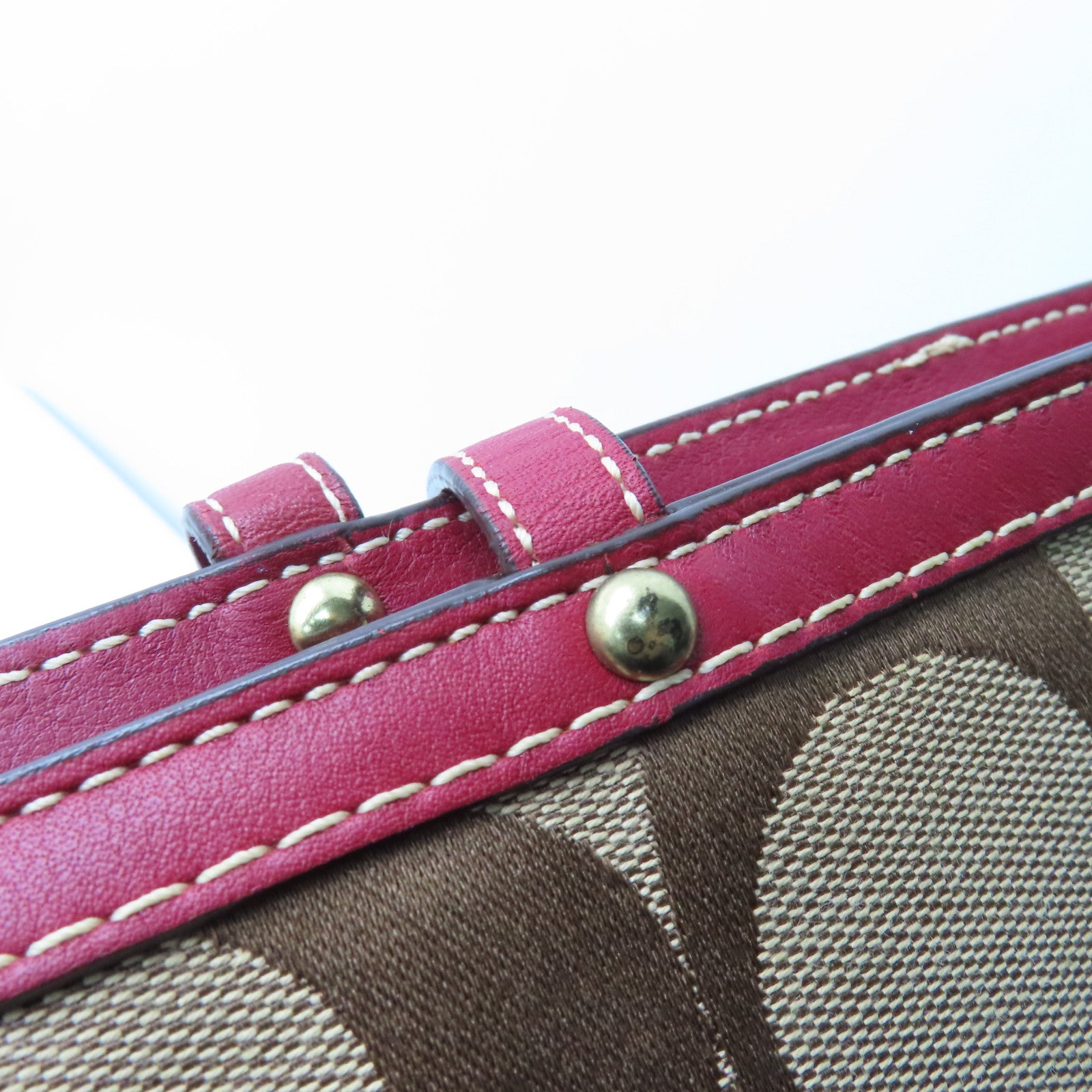 COACH Canvas Shoulder Bag Gold Buckle Brown/Red