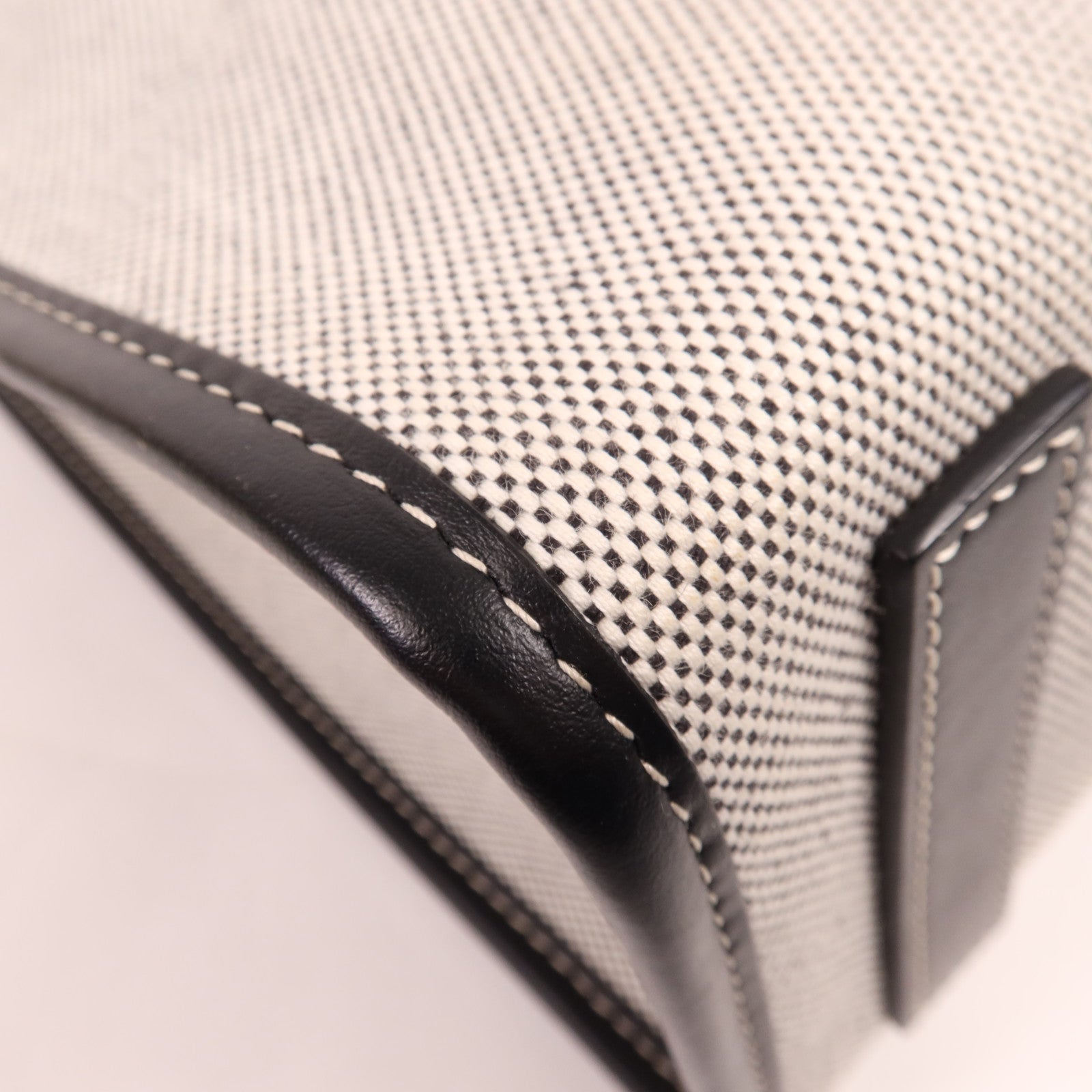 BURBERRY 帆布/皮革Freya Tote金扣肩背袋