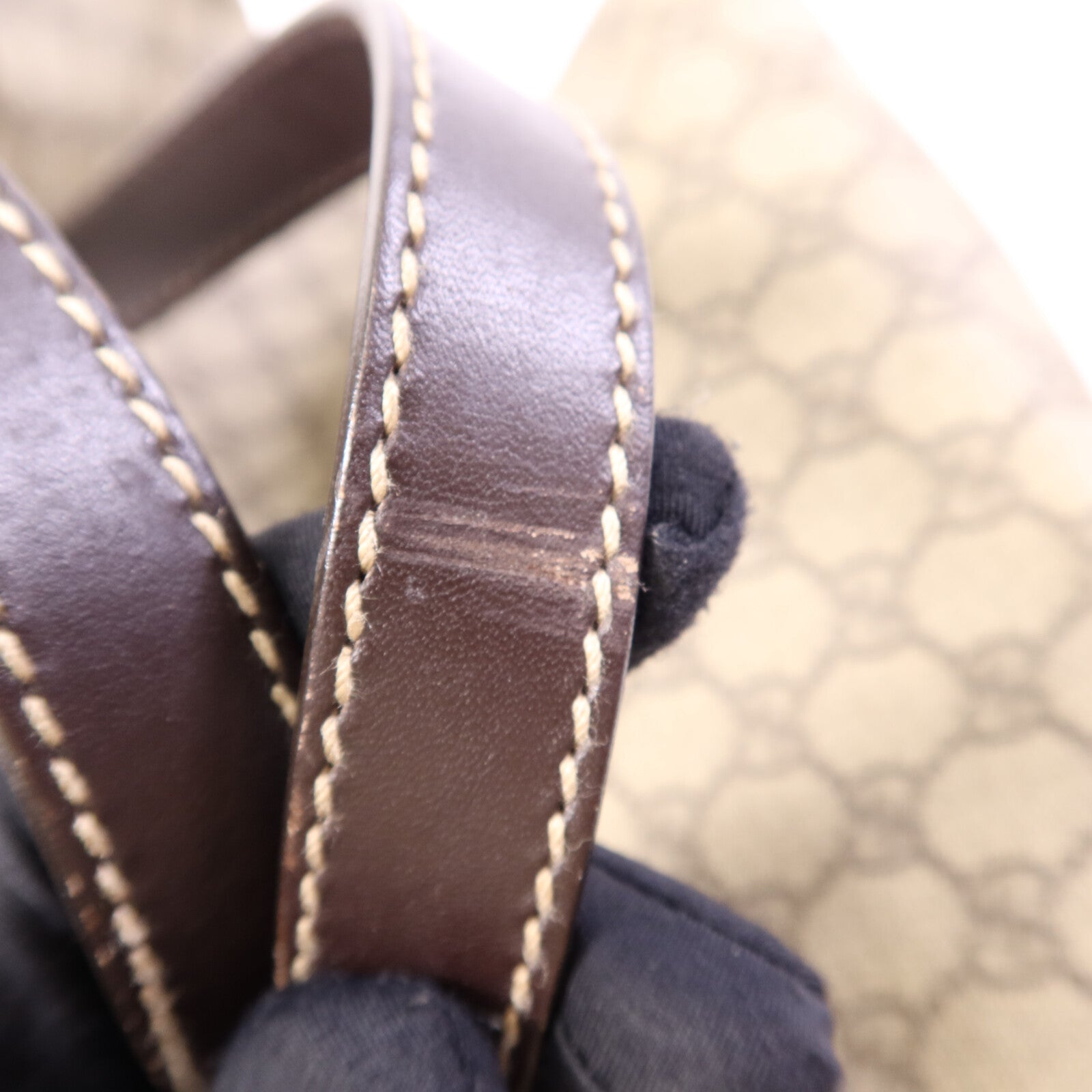 GUCCI 塗層帆布Shoulder Bag銀扣肩背袋
