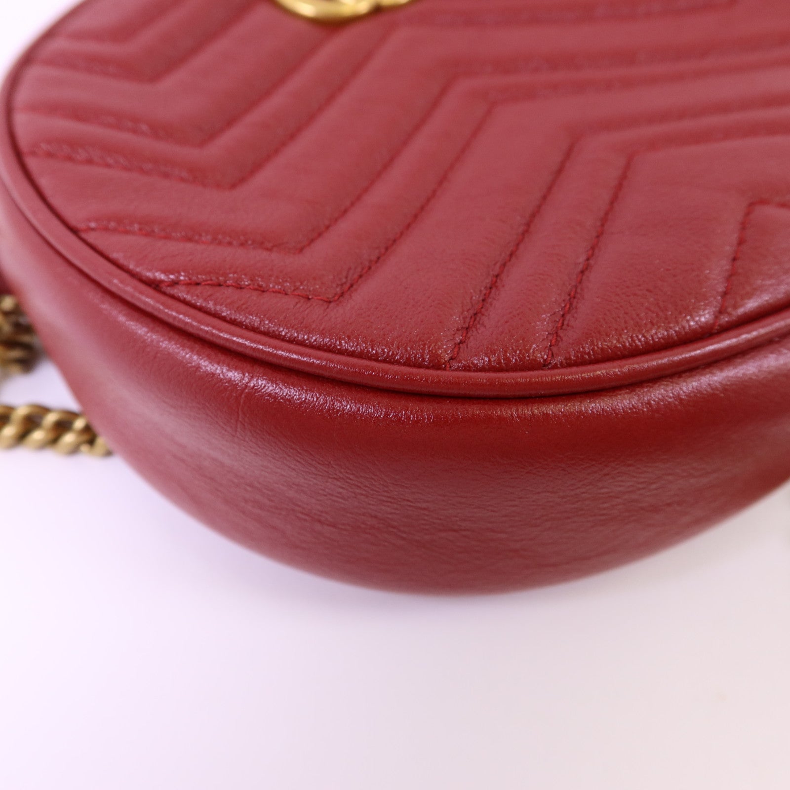 GUCCI 牛皮皮革GG Marmont金扣鏈帶肩背袋