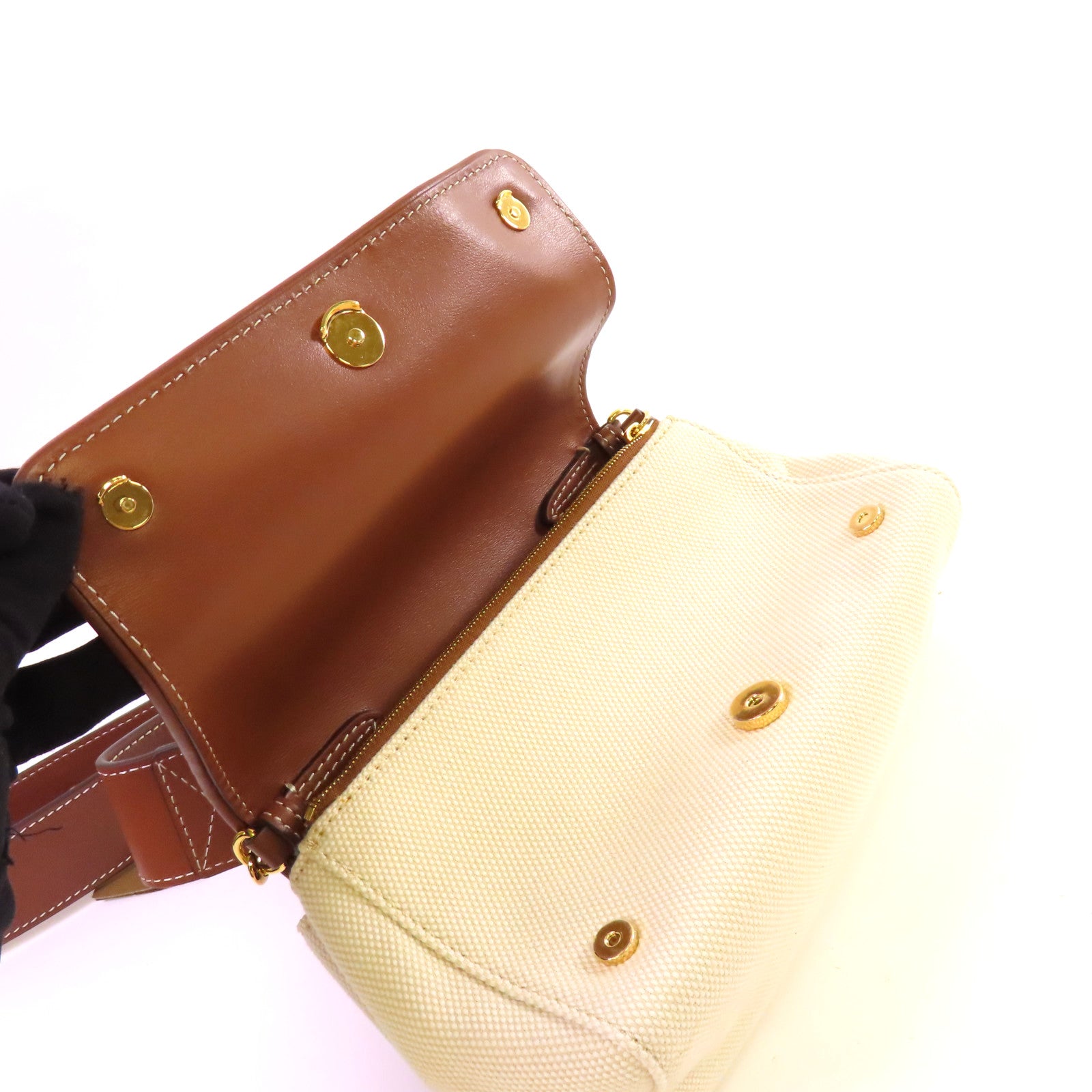 BURBERRY 帆布Shoulder Bag金扣肩背袋杏色/啡色
