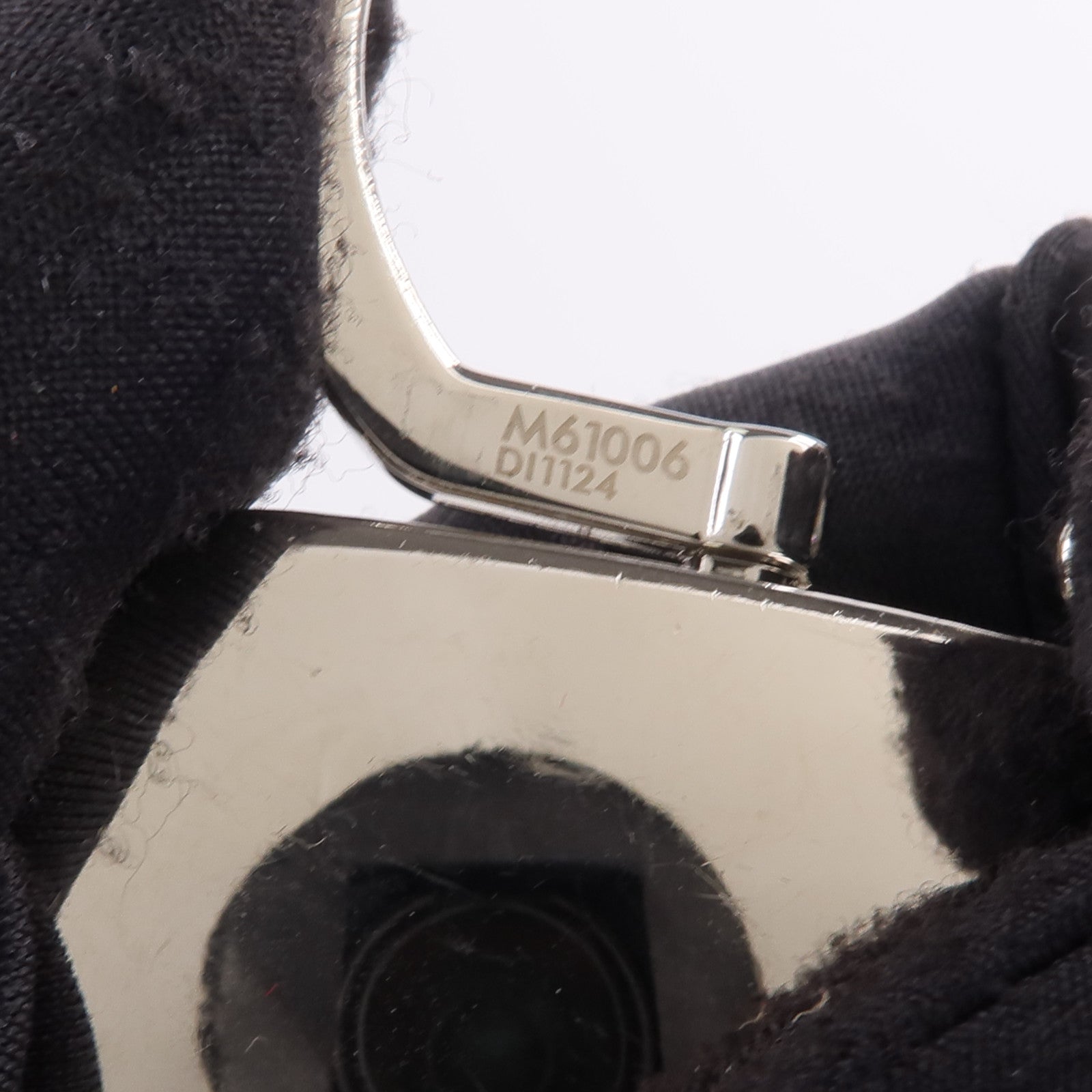 LOUIS VUITTON 金屬Gaston V Twist Key Ring鑰匙圈