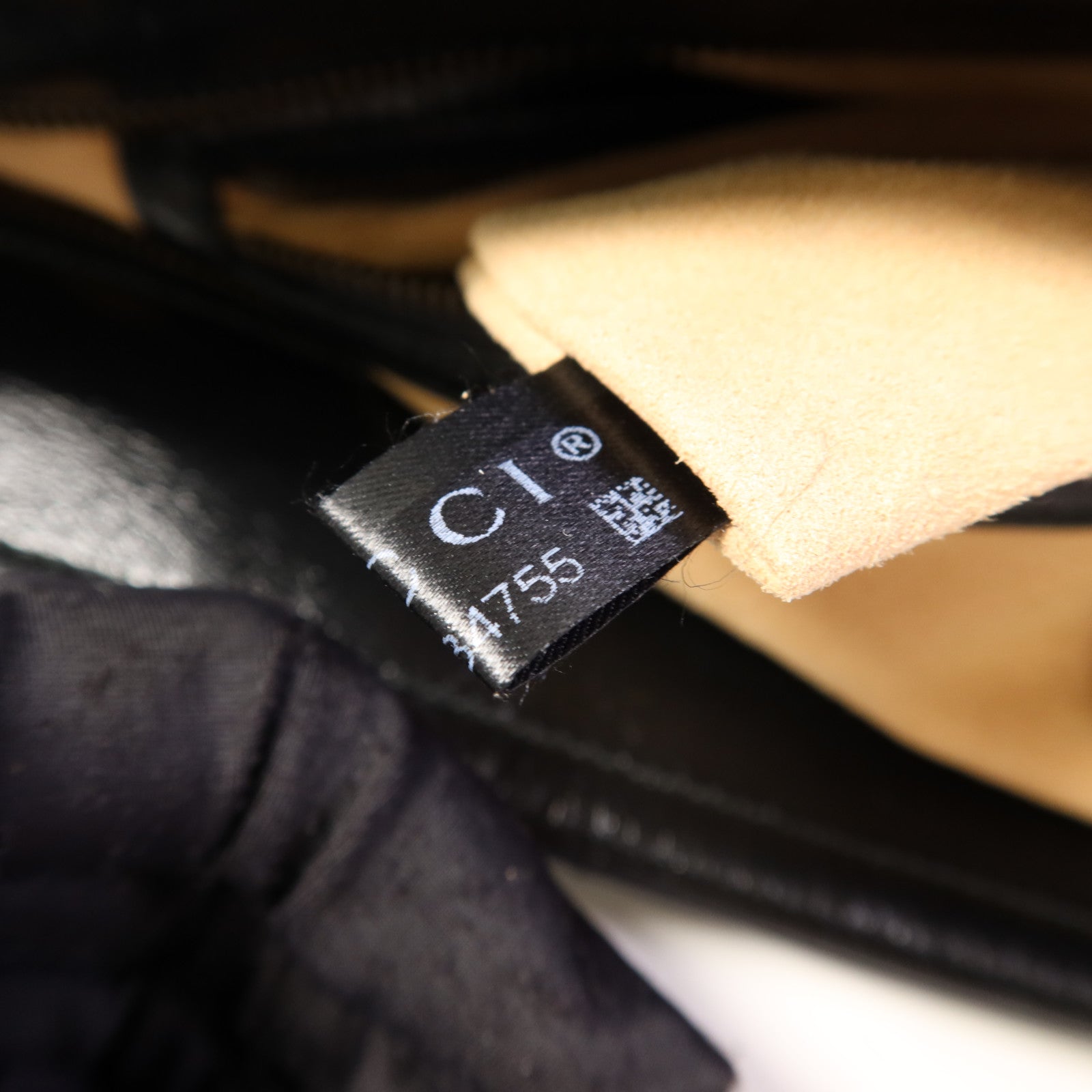 GUCCI 牛皮皮革Shoulder Bag金扣手挽袋