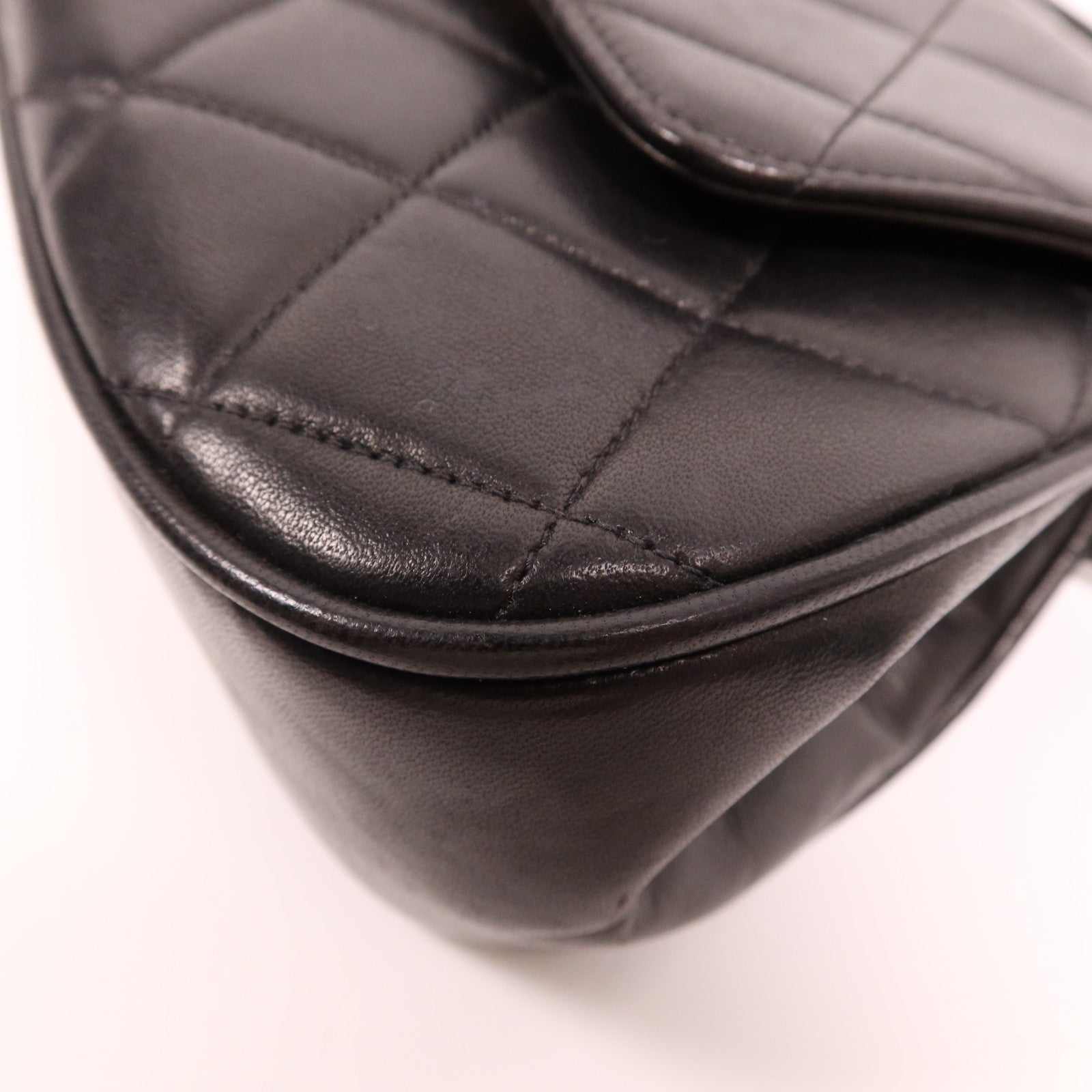 CHANEL 羊皮皮革Vintage Hand Bag金扣手挽袋