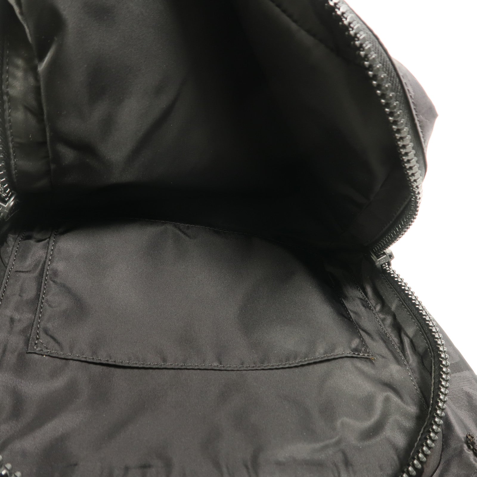 Valentino 尼龍Backpack背包