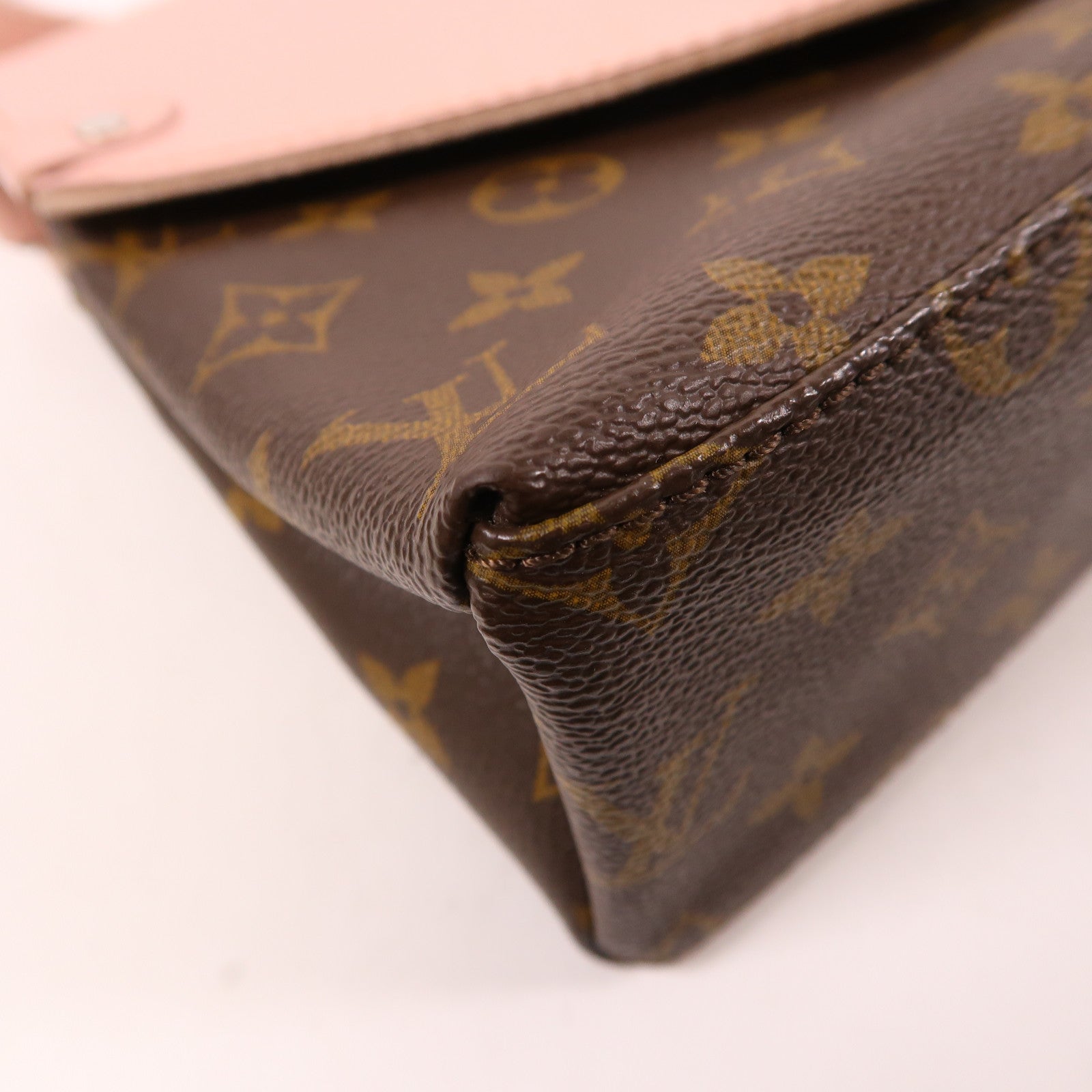 LOUIS VUITTON Epi/Monogram Saint Michel銀扣肩背袋