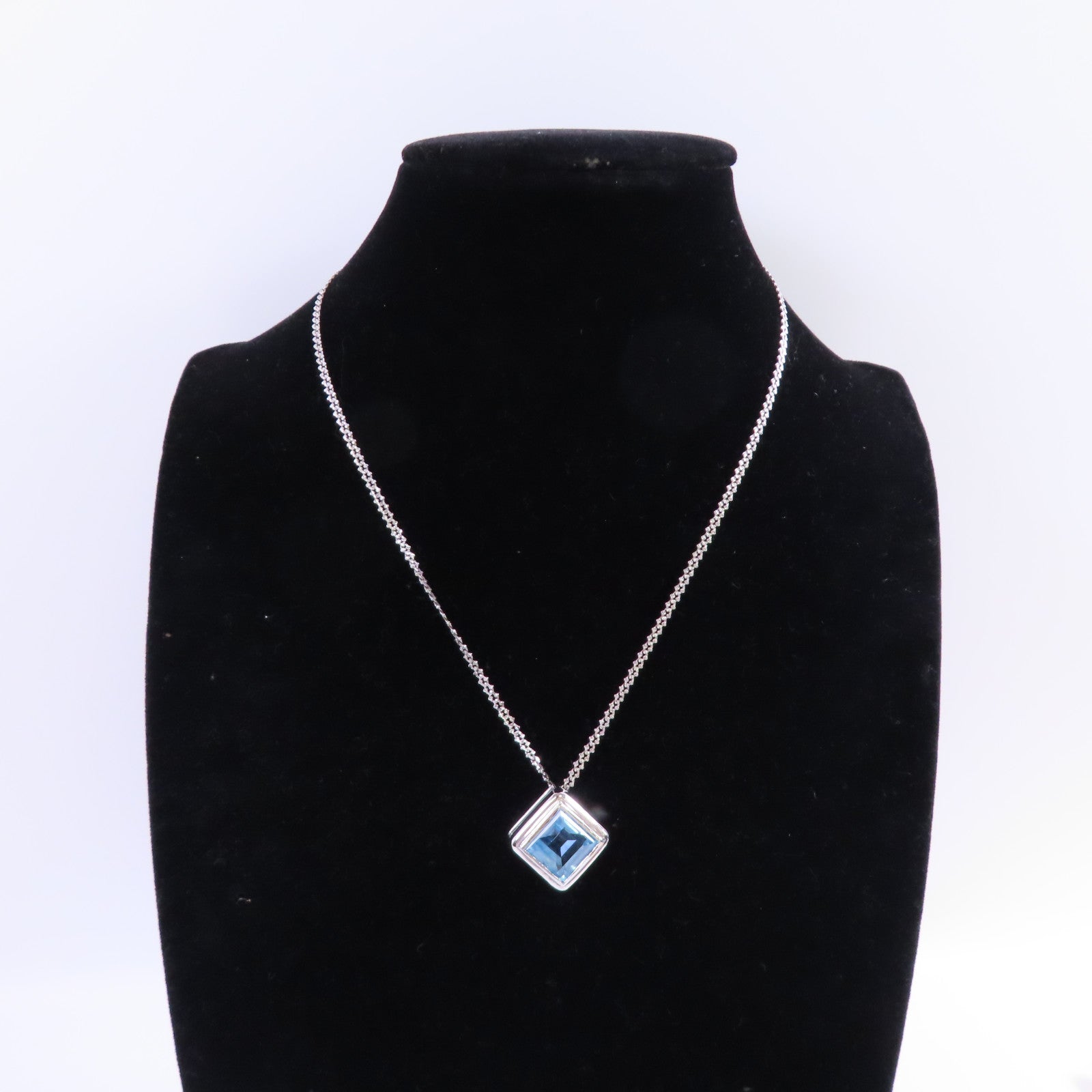 JEWELRY 【激減優惠】18K白金/藍拓帕石Bule Topaz Necklace項鏈