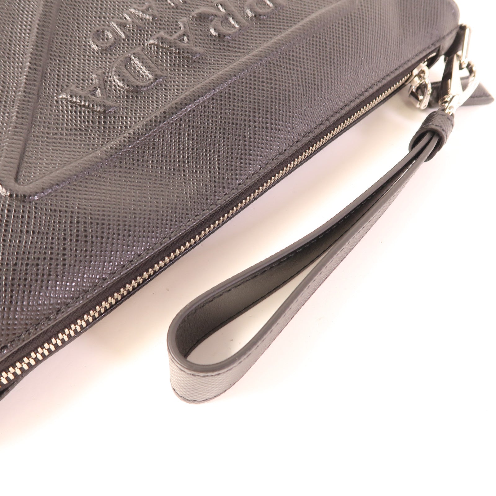 PRADA 牛皮皮革Hand Bag銀扣手拿包