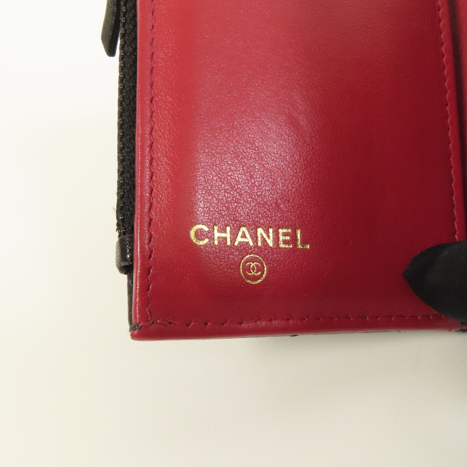 CHANEL 羊皮皮革C19 Wallet金扣錢包