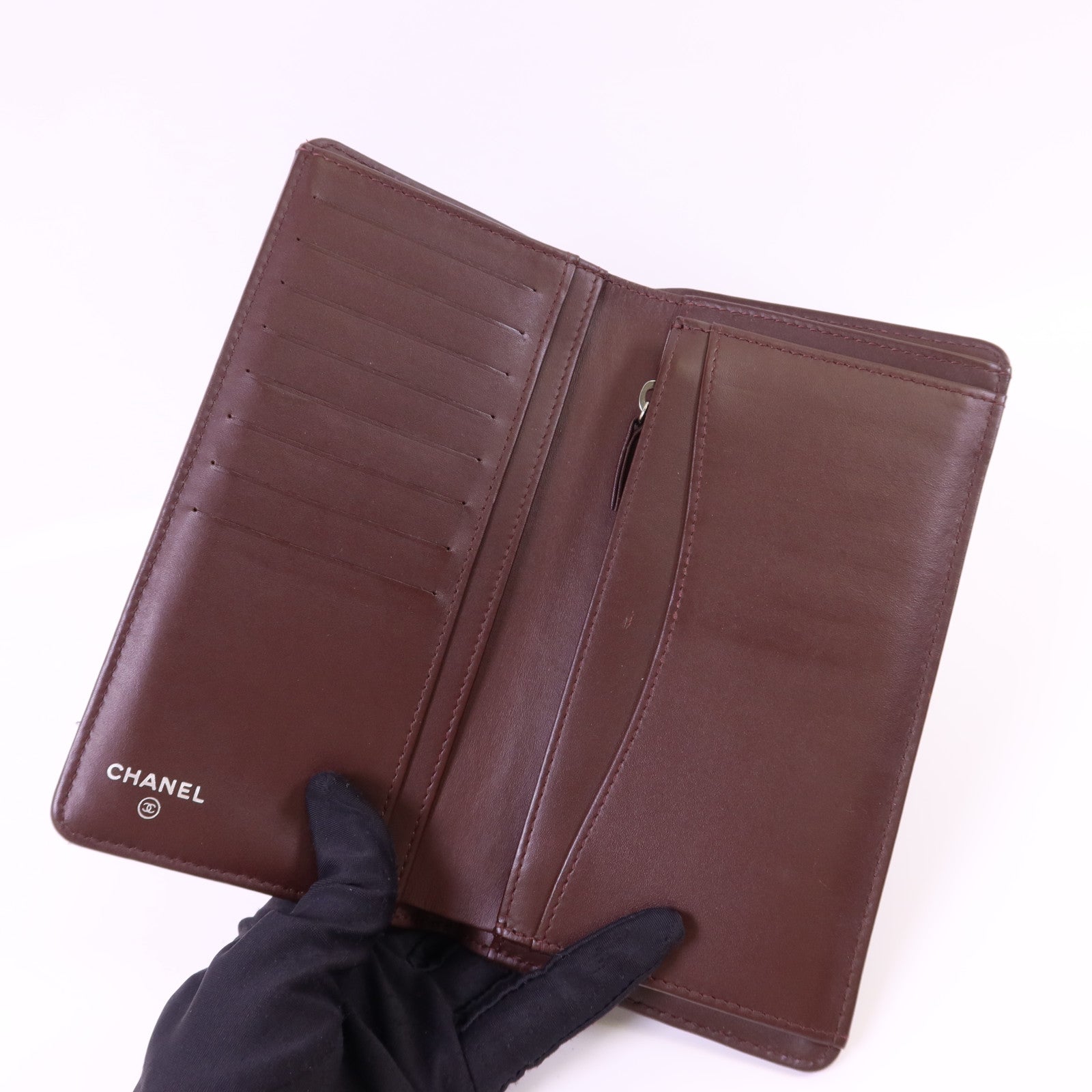 CHANEL 牛皮皮革Bifold Long Wallet銀扣長錢包