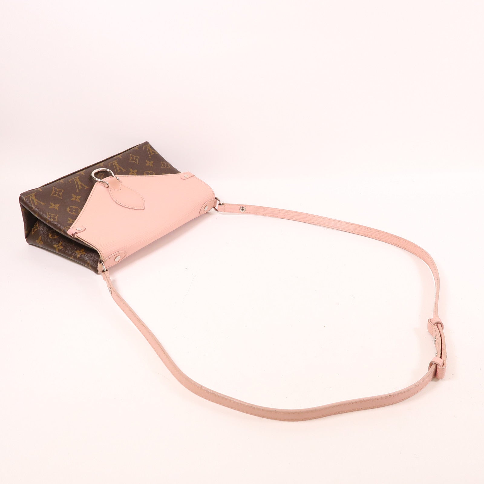 LOUIS VUITTON Epi/Monogram Saint Michel銀扣肩背袋