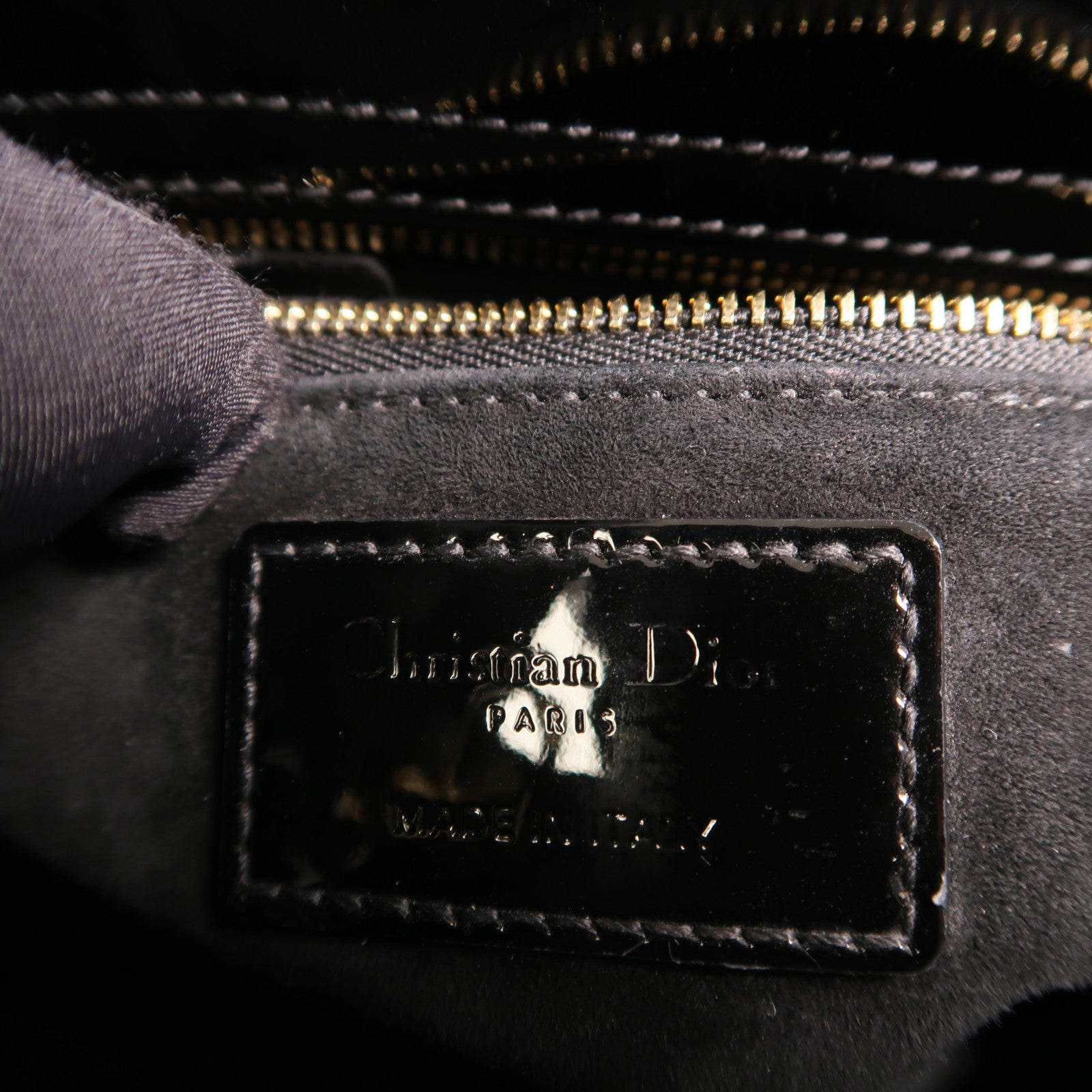 Dior 漆皮皮革Lady Dior Small金扣手挽袋