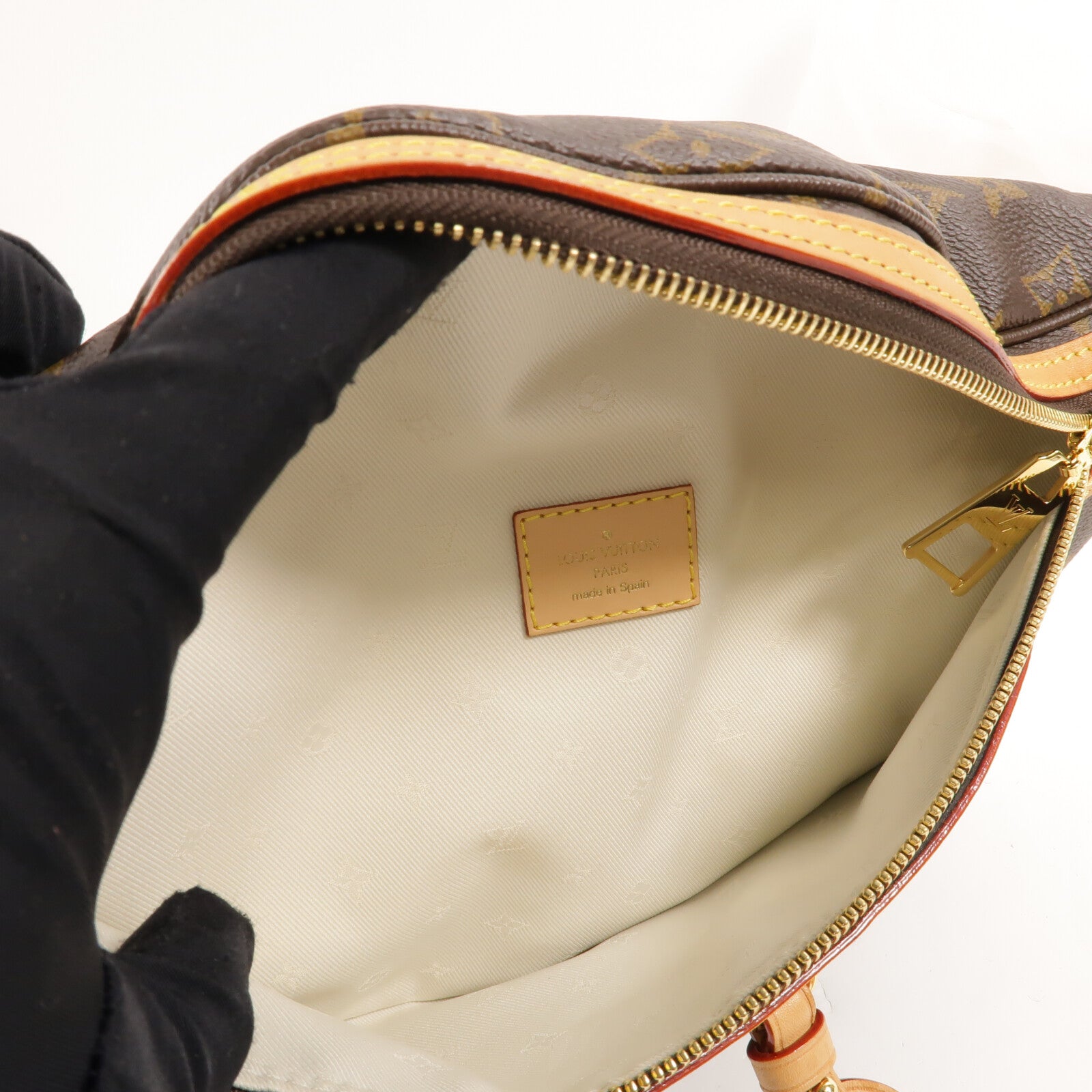 LOUIS VUITTON Monogram High Rise腰包