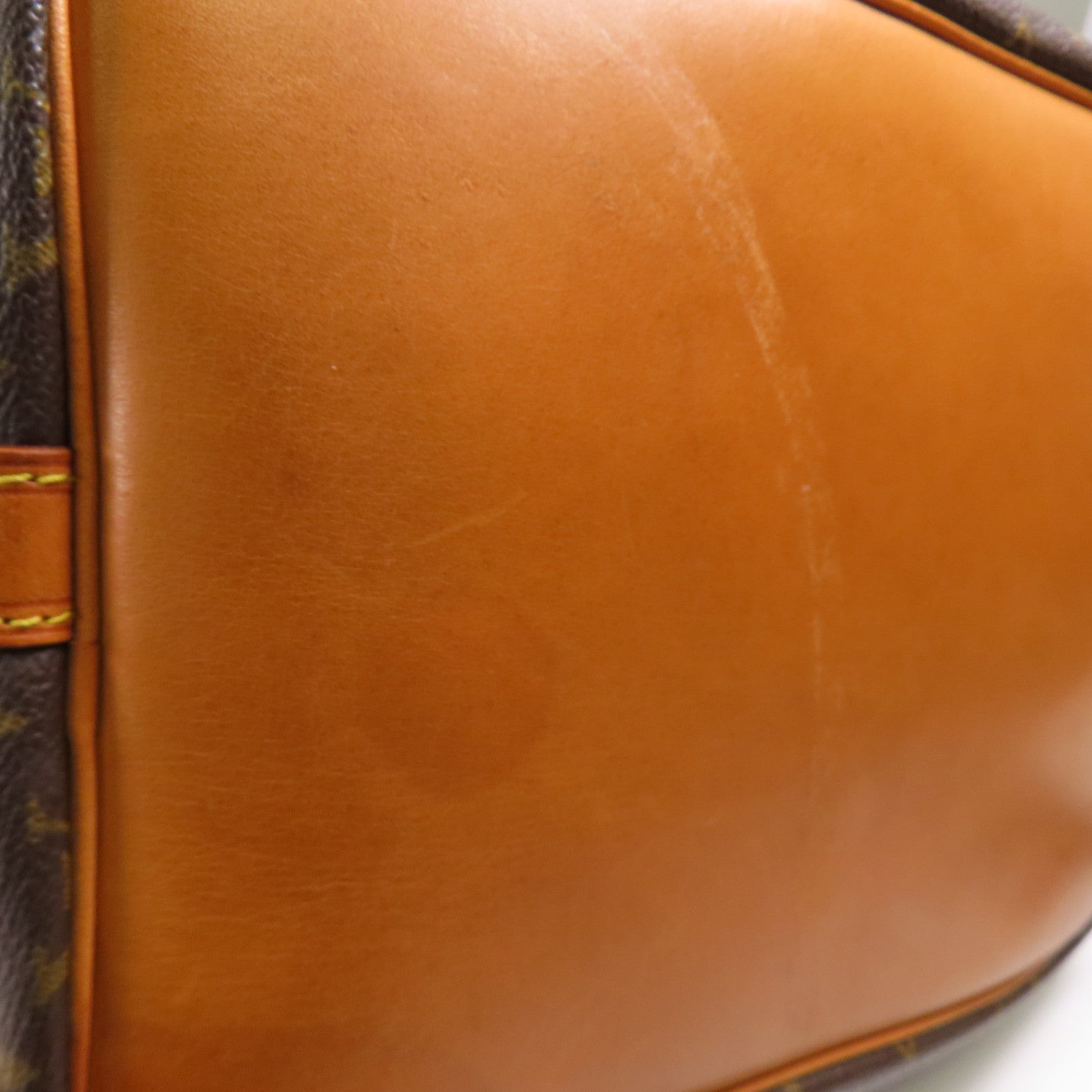 LOUIS VUITTON Monogram Petit Noe金扣肩背袋棕色