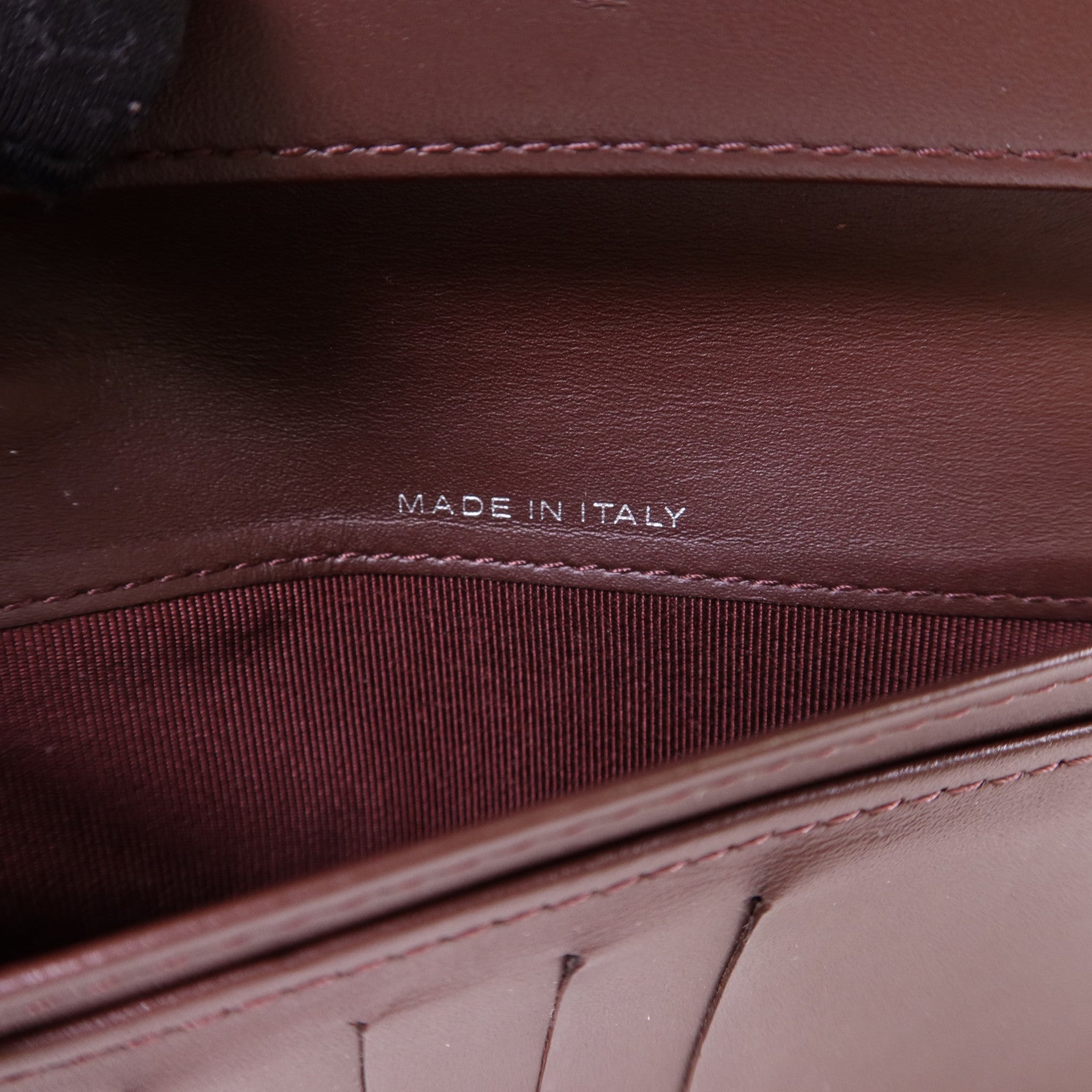 CHANEL 牛皮皮革Bifold Long Wallet銀扣長錢包