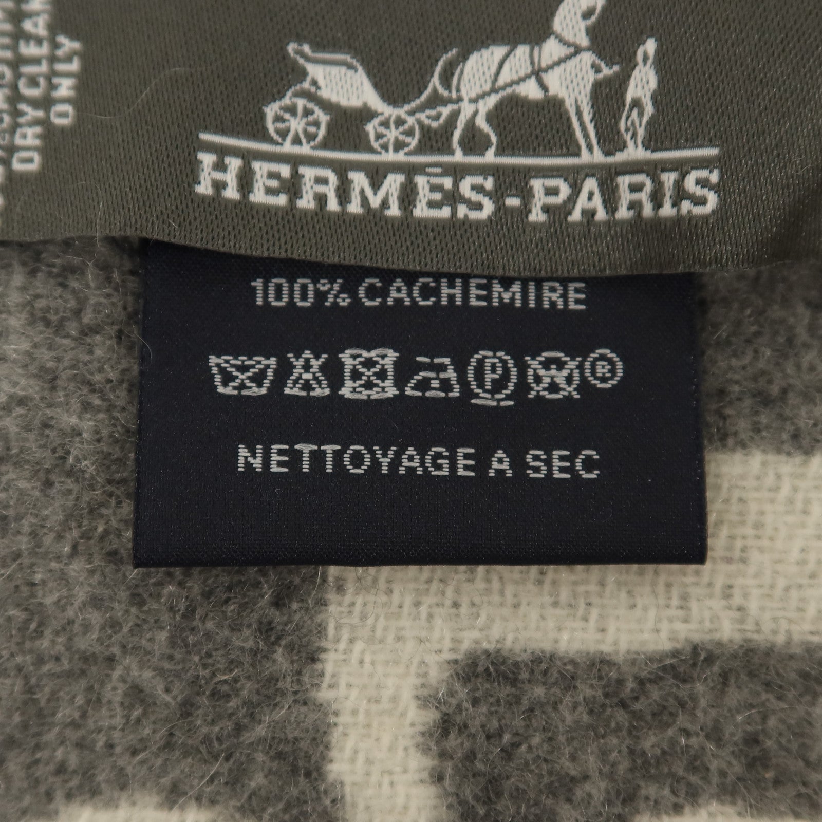 HERMES 羊絨Casaque Do Re Boucles Scarf 30x140圍巾