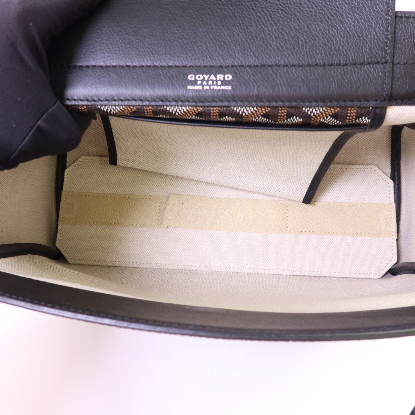 GOYARD 塗層帆布Rouette Souple銀扣肩背袋