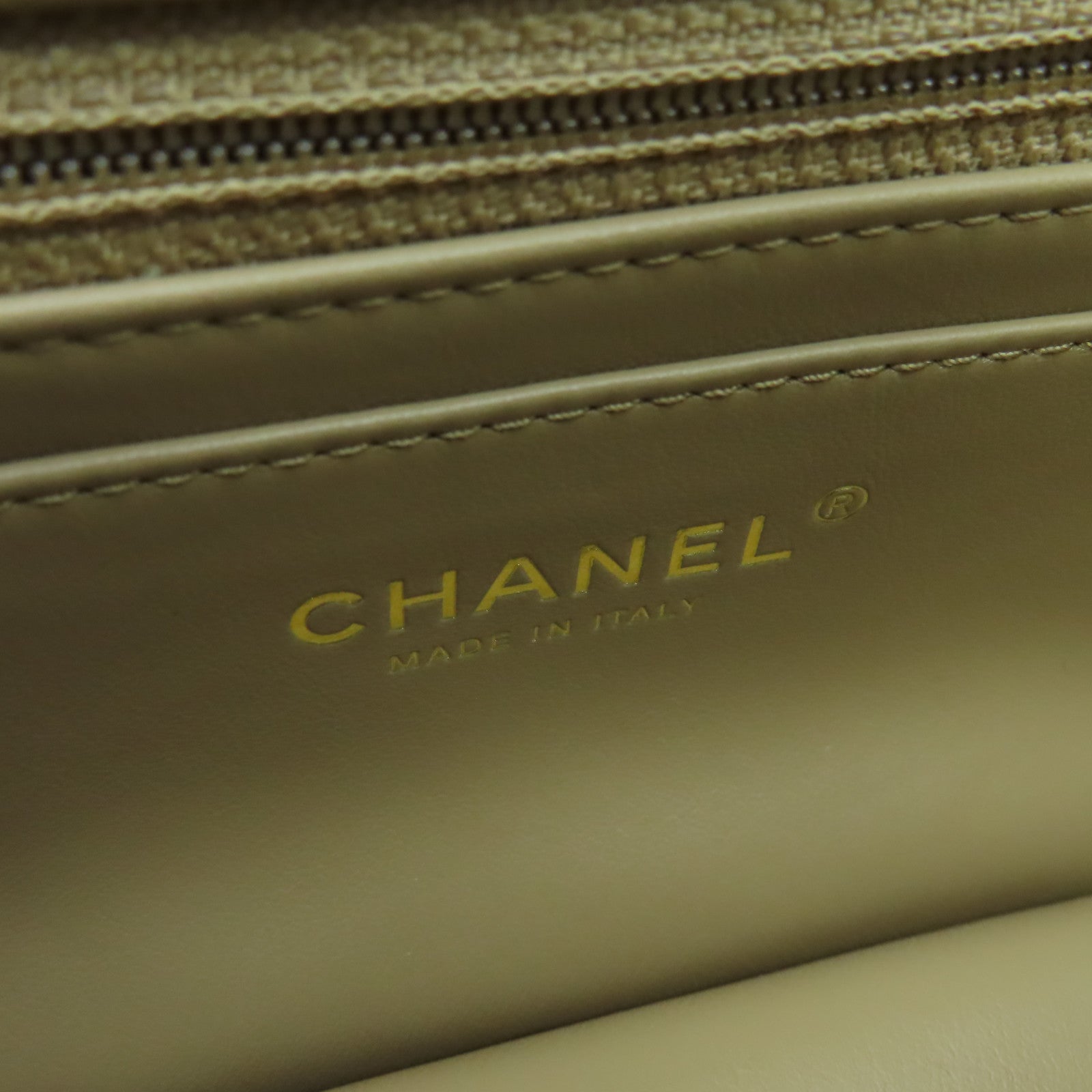 CHANEL 【激減優惠】菱格羊皮皮革Chain Shoulder Bag金扣鏈帶肩背袋米色