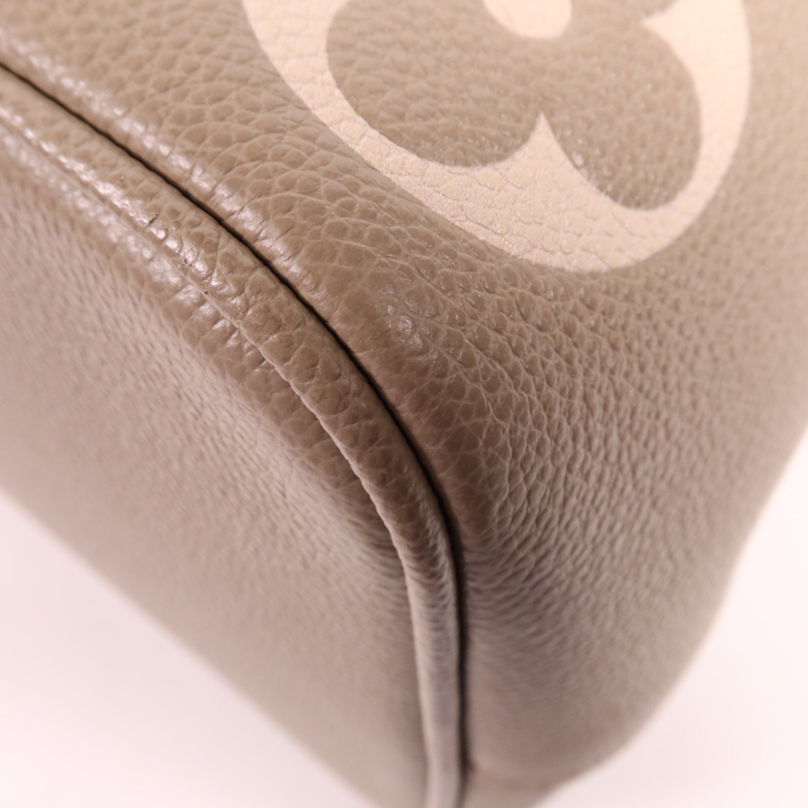 LOUIS VUITTON Monogram Empreinte Neo Noe MM金扣手挽肩背兩用袋