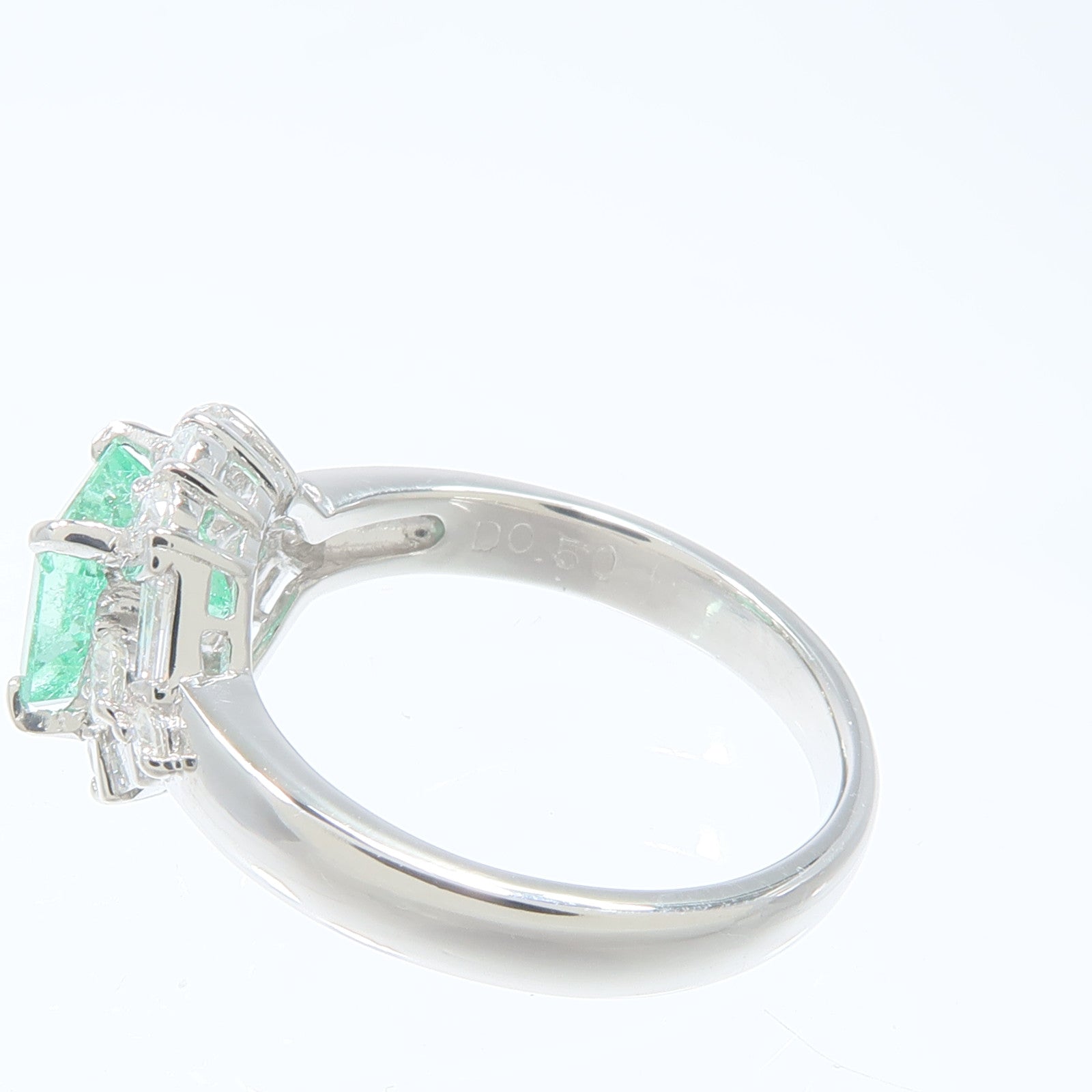 JEWELRY PT900鉑金Emerald Diamond Ring綠寶石/鑽石戒指