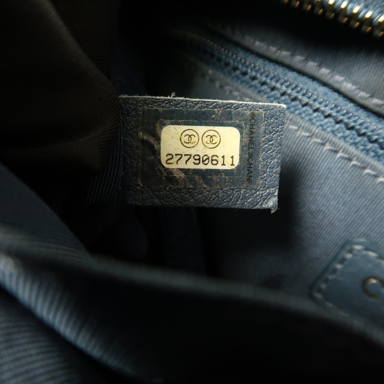 CHANEL 【激減優惠】牛皮皮革Gabrielle Medium鏈帶肩背袋