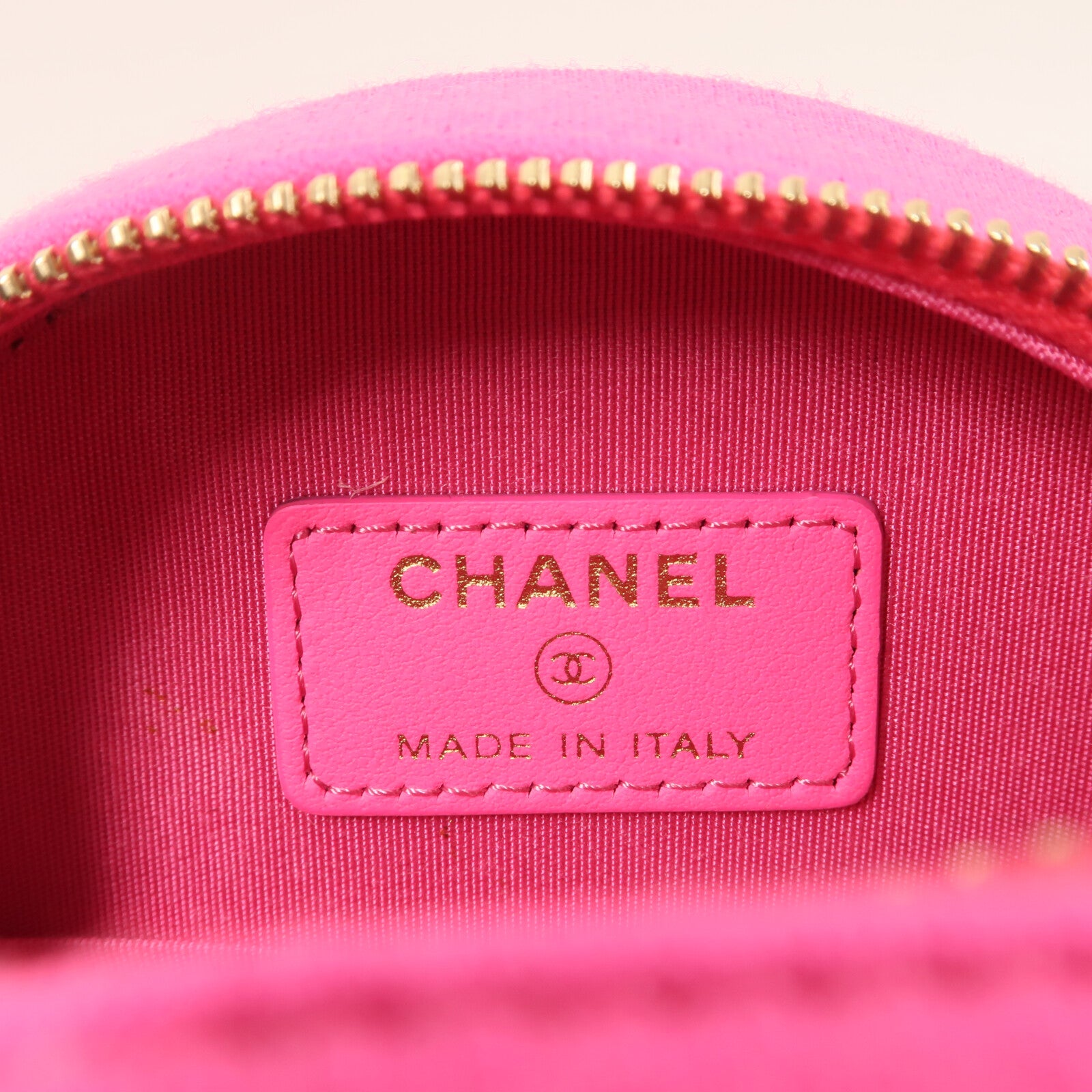 CHANEL 布料Jersey 19金扣鏈帶肩背袋