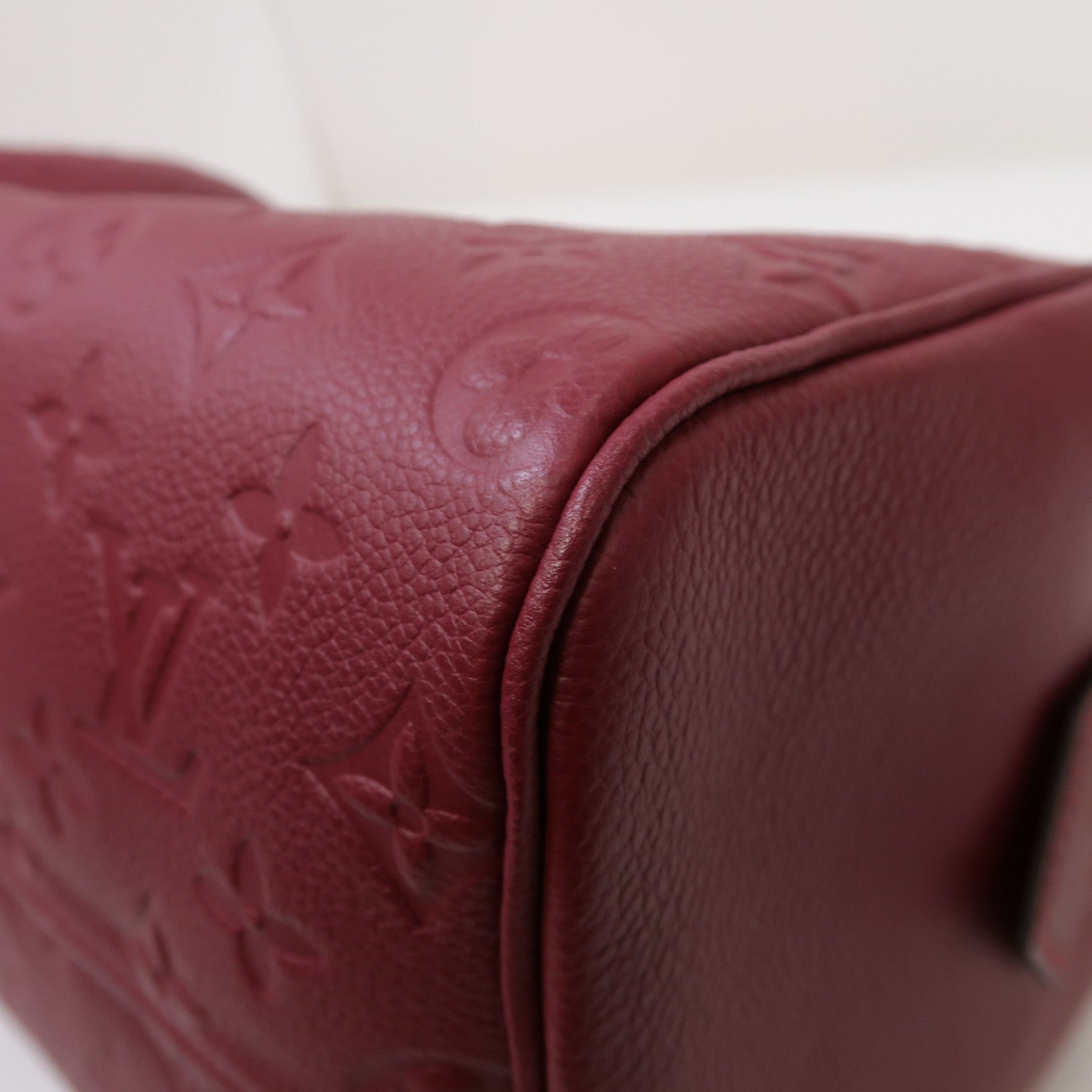 LOUIS VUITTON Monogram Empreinte Speedy Bandouliere 30金扣手挽肩背兩用袋紫紅色