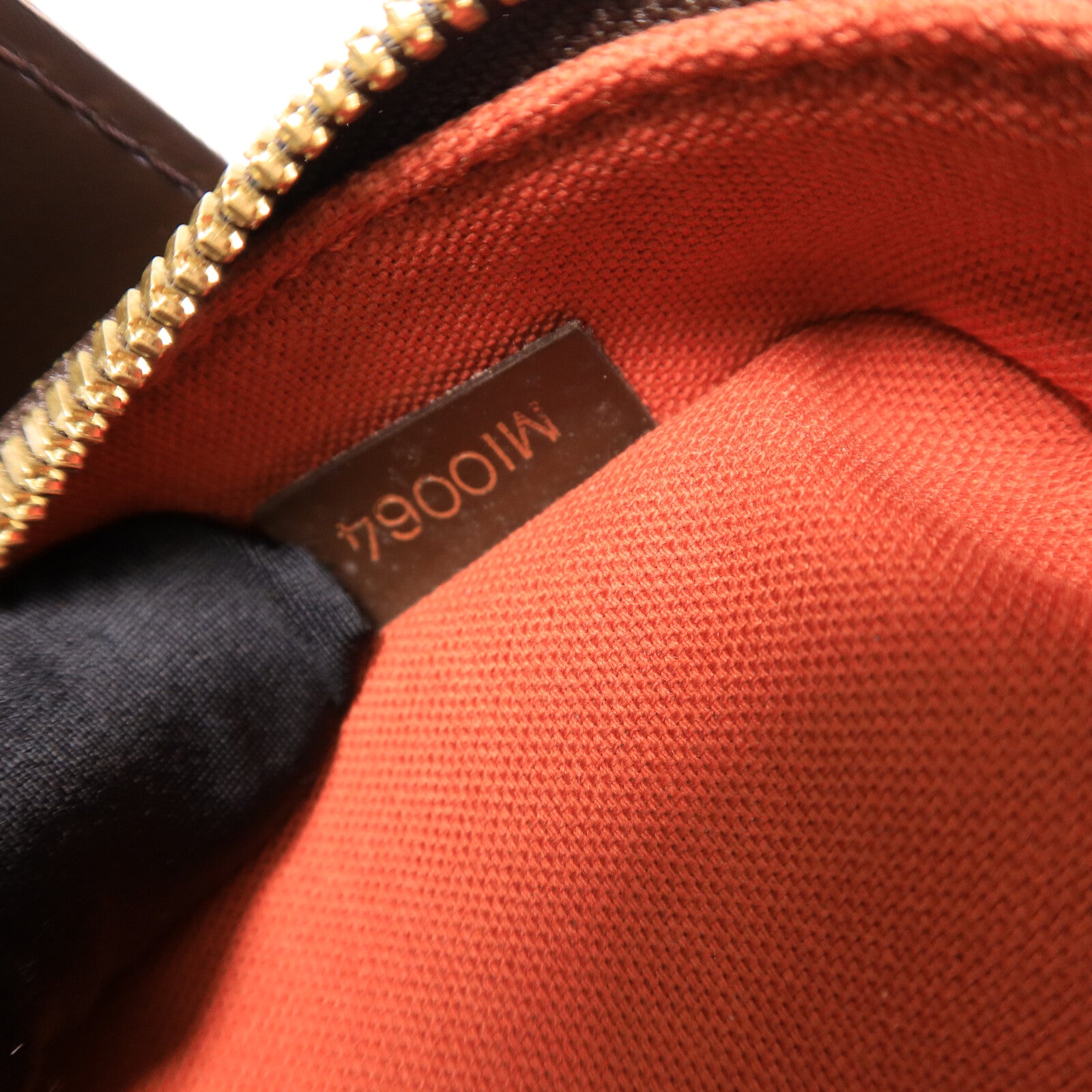 LOUIS VUITTON Damier Olaf PM肩背袋