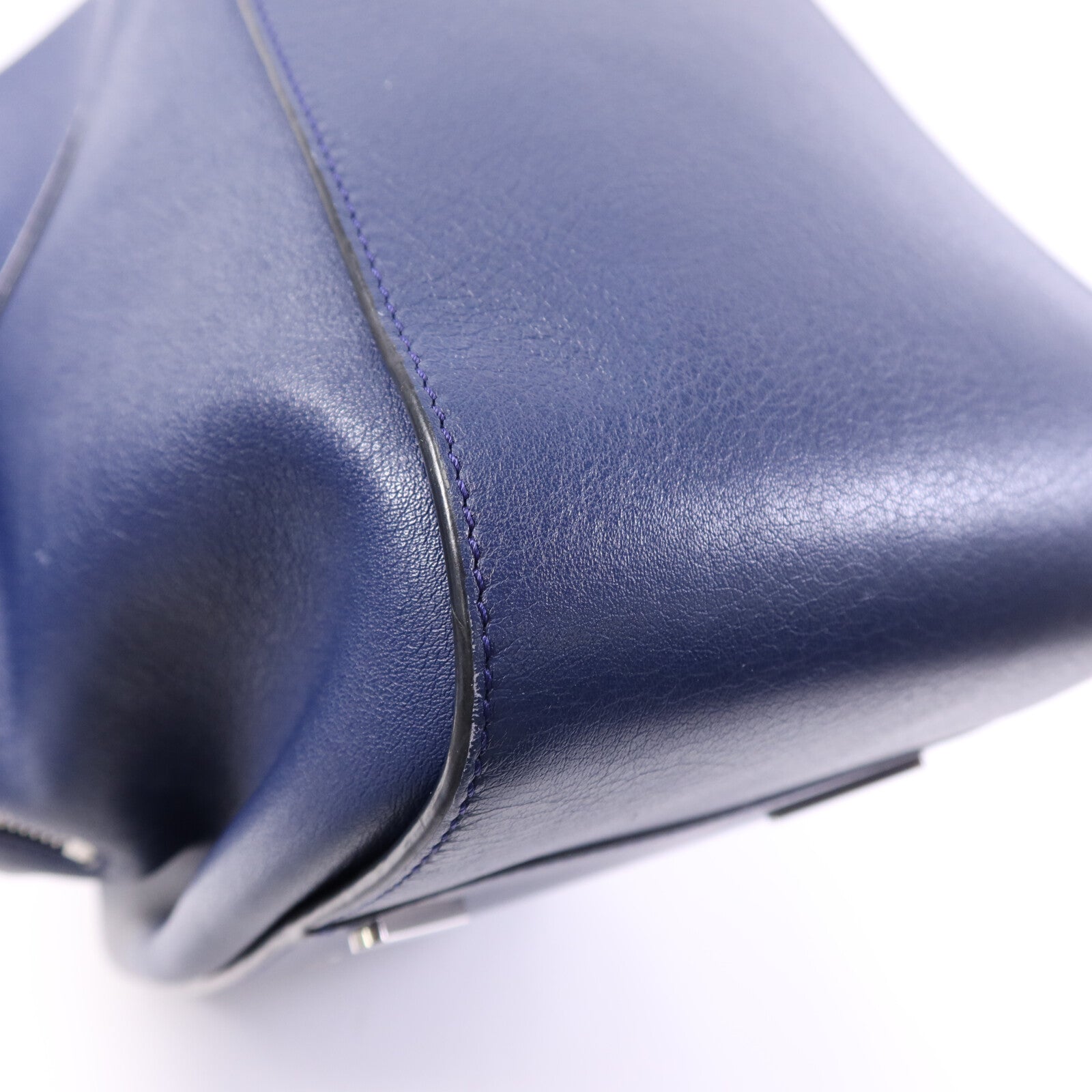 LOEWE 牛皮皮革Hammock Medium銀扣手挽肩背兩用袋