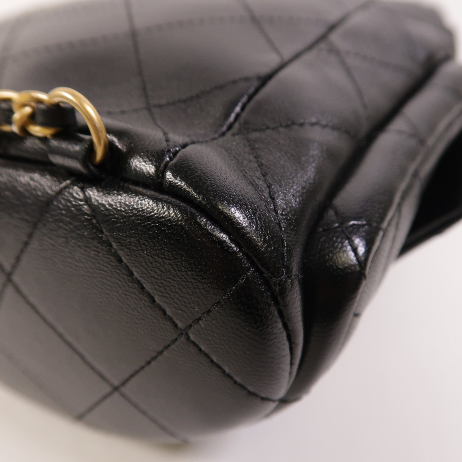 CHANEL 羊皮皮革25C Backpack金扣背包