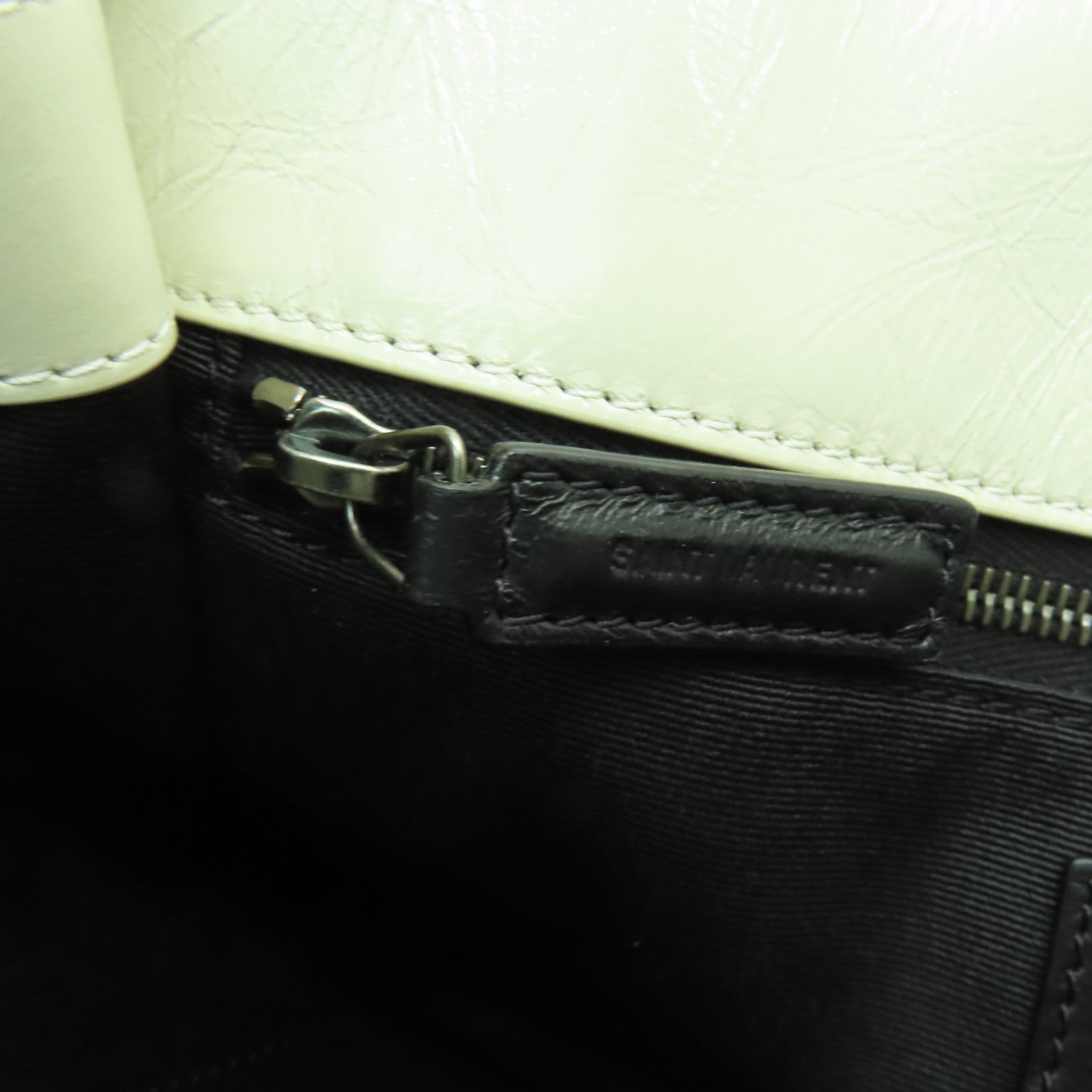 SAINT LAURENT 牛皮皮革Shoulder Bag銀扣鏈帶肩背袋白色