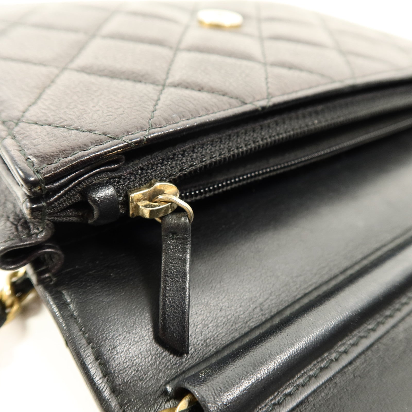 CHANEL 羊皮皮革Wallet On Chain鏈帶肩背袋
