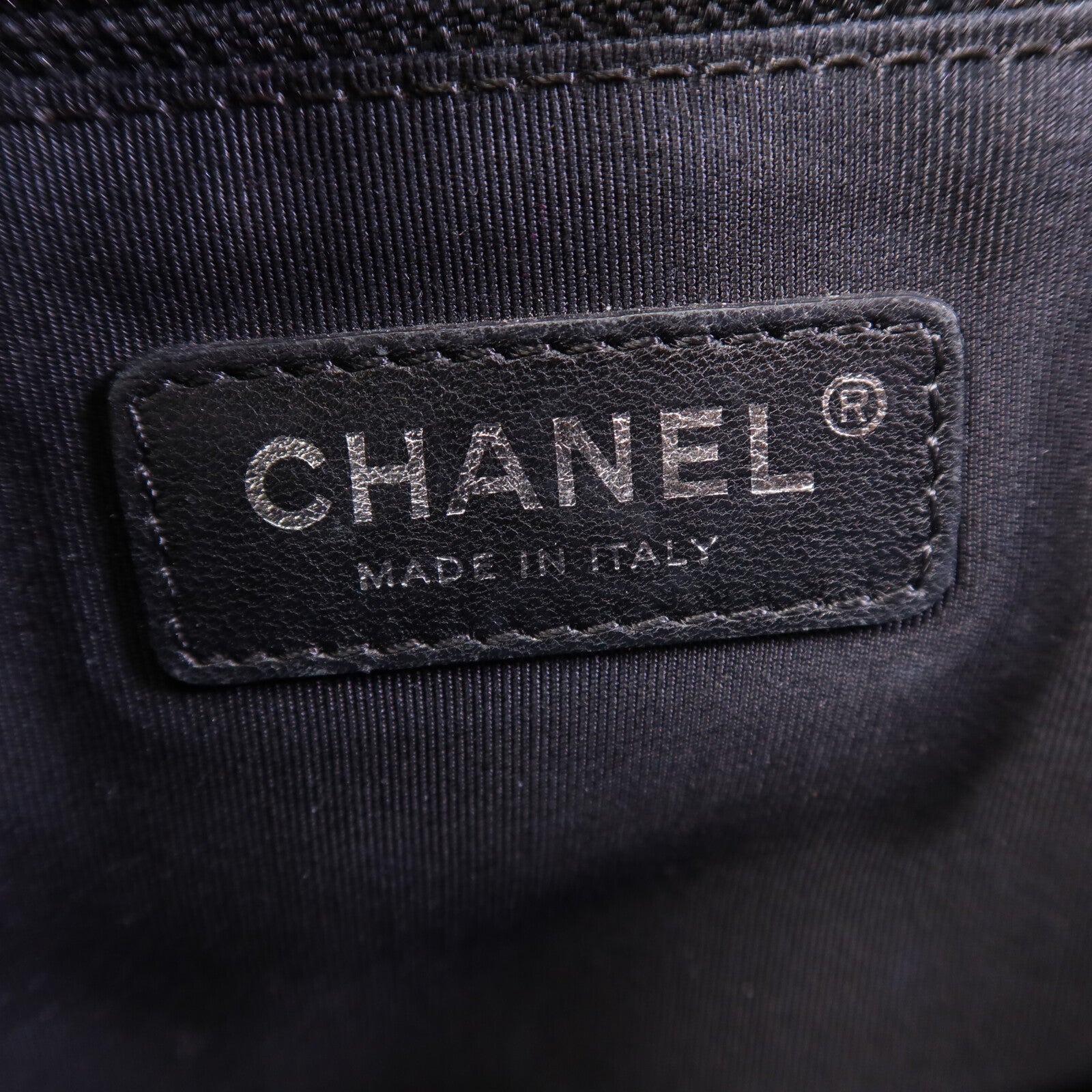 CHANEL 牛皮皮革Shoulder Bag銀扣鏈帶肩背袋