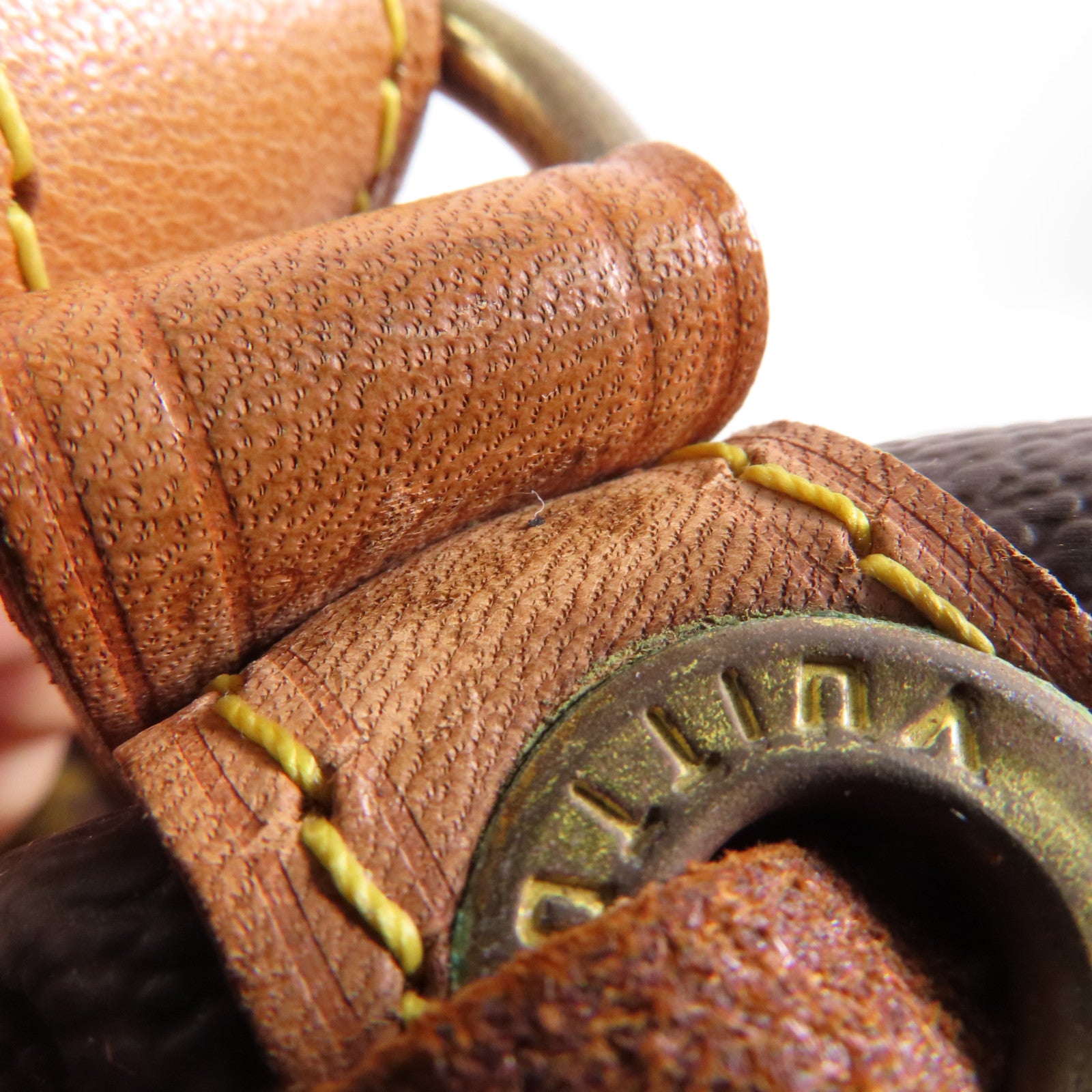 LOUIS VUITTON Monogram Petit Noe金扣肩背袋棕色